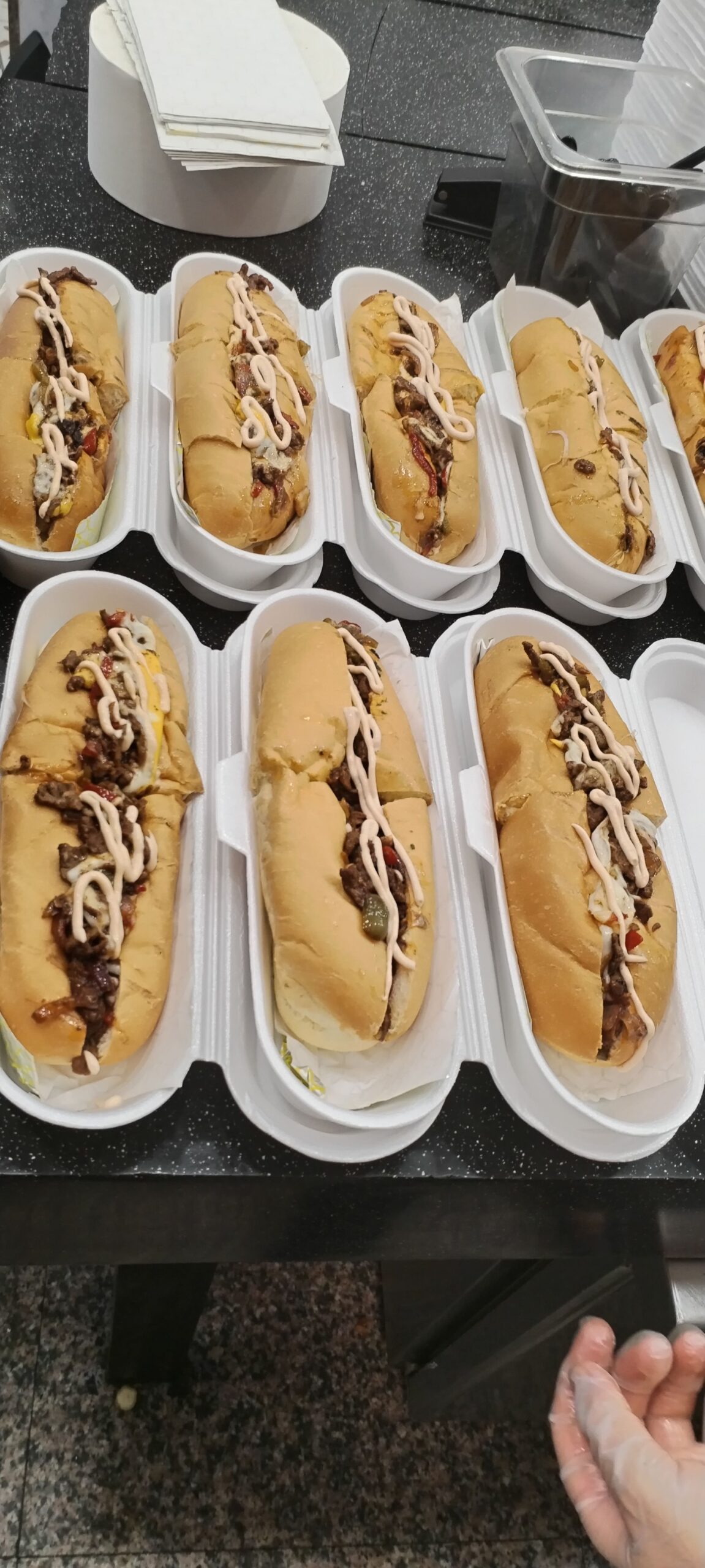 معلم شاورما خبره 10سنوات