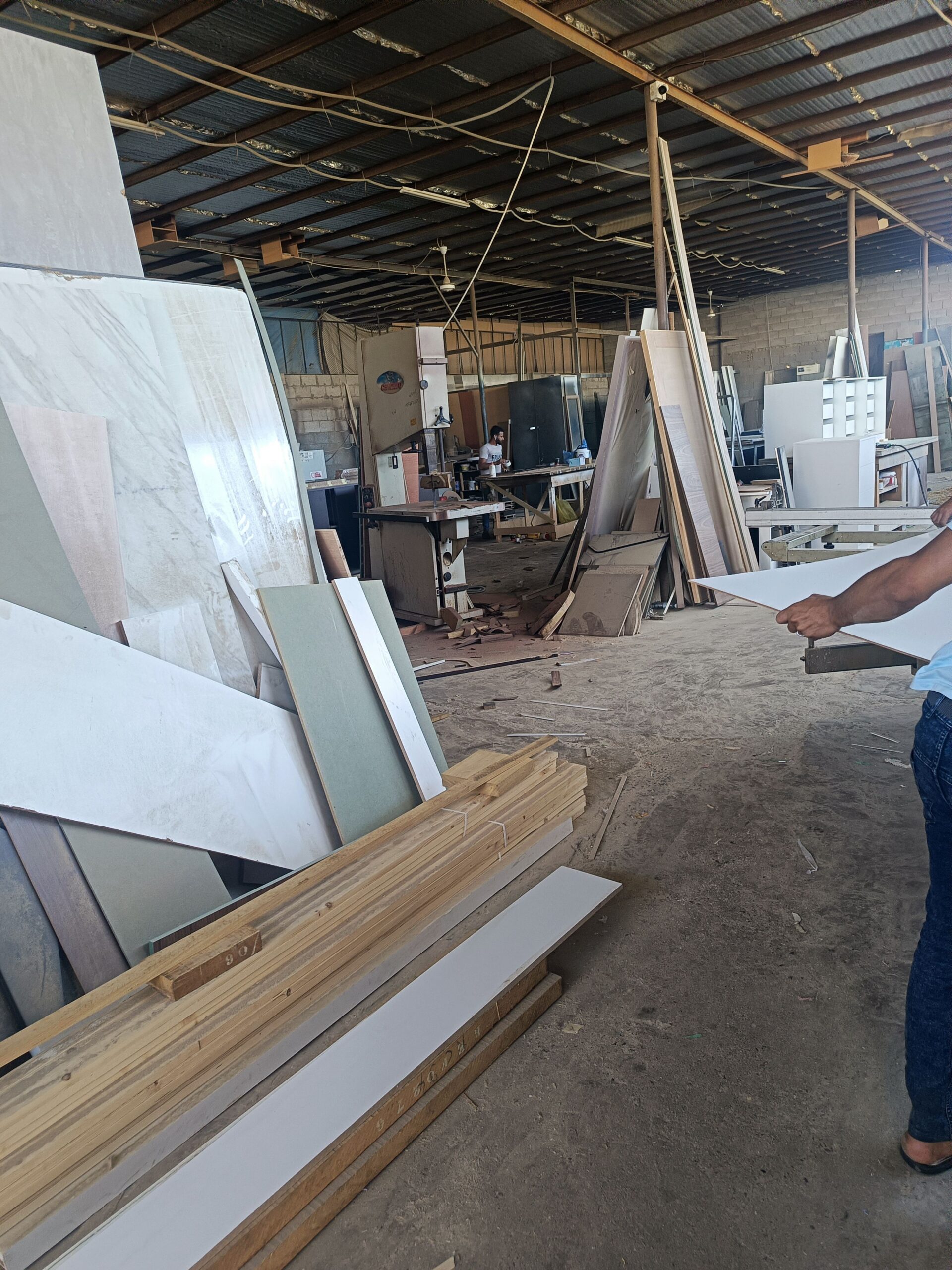 باكستاني عمال من جد