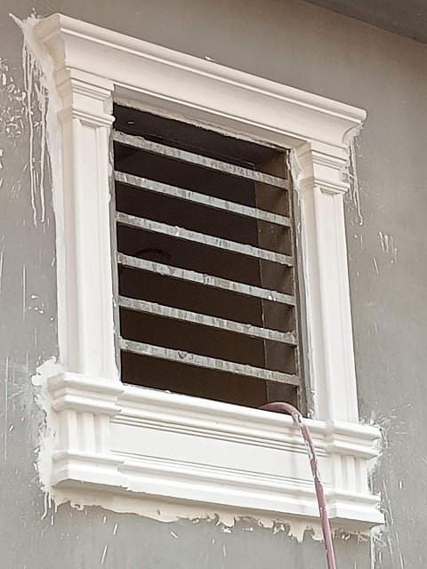 توريد وتركيب ديكورات جي ار سئ باحدث الاشكال الهندس