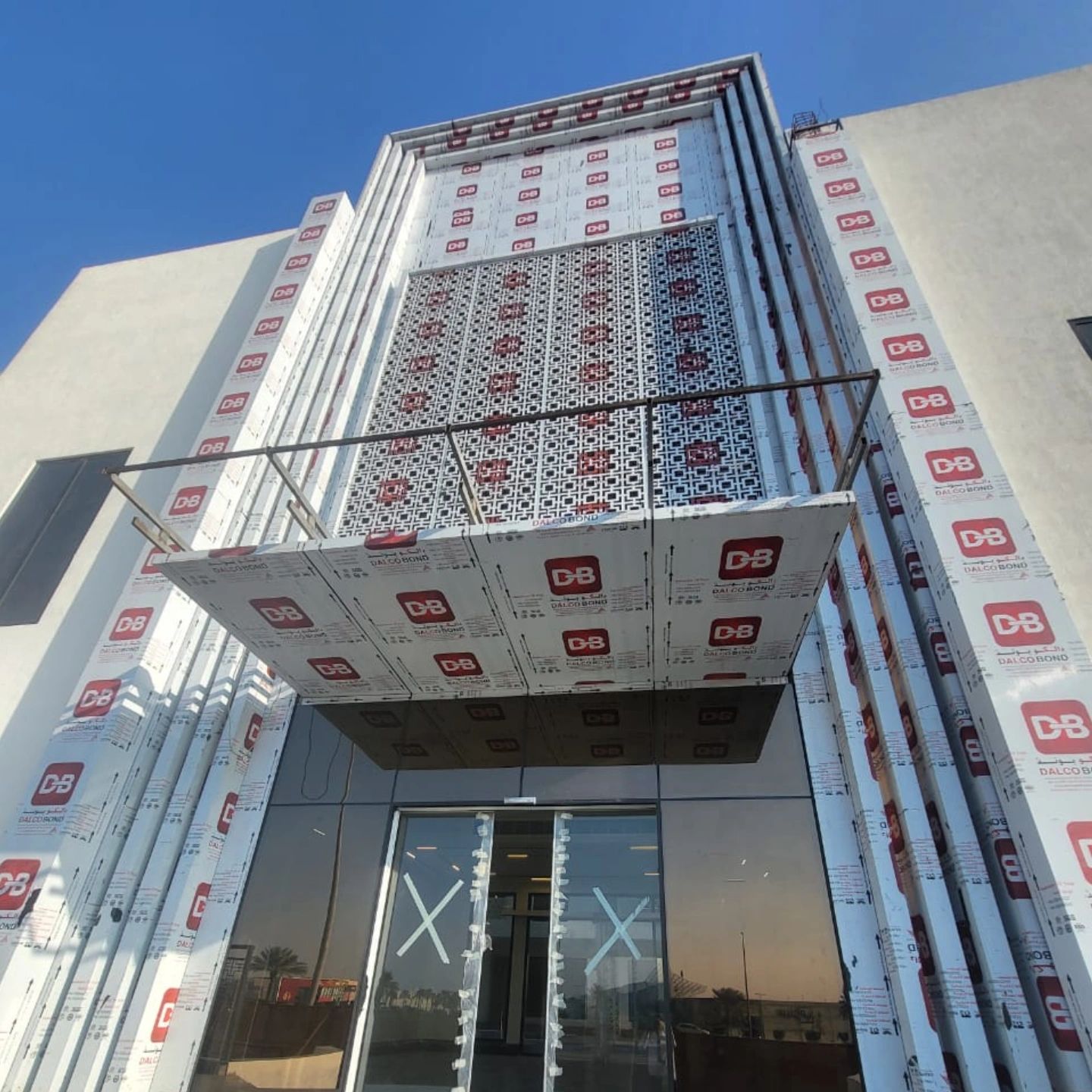 كلادينج فلل واجهات محلات تجارية