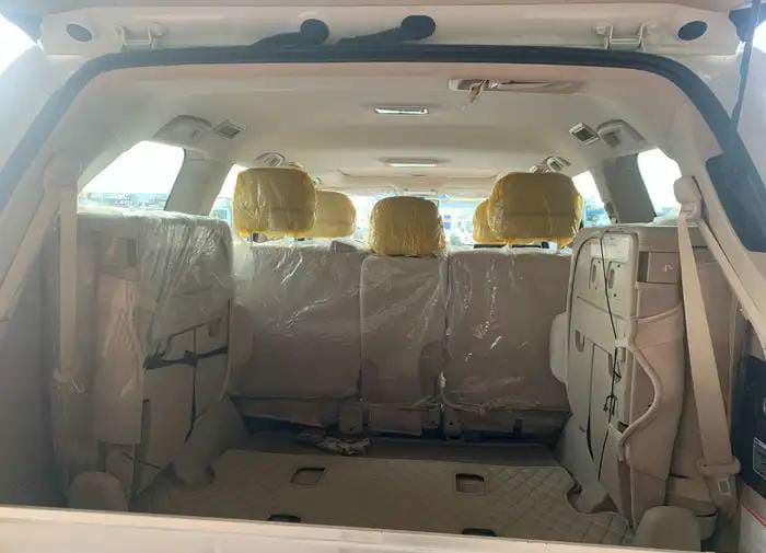 سيارة لاند كروز 2019:للبيع