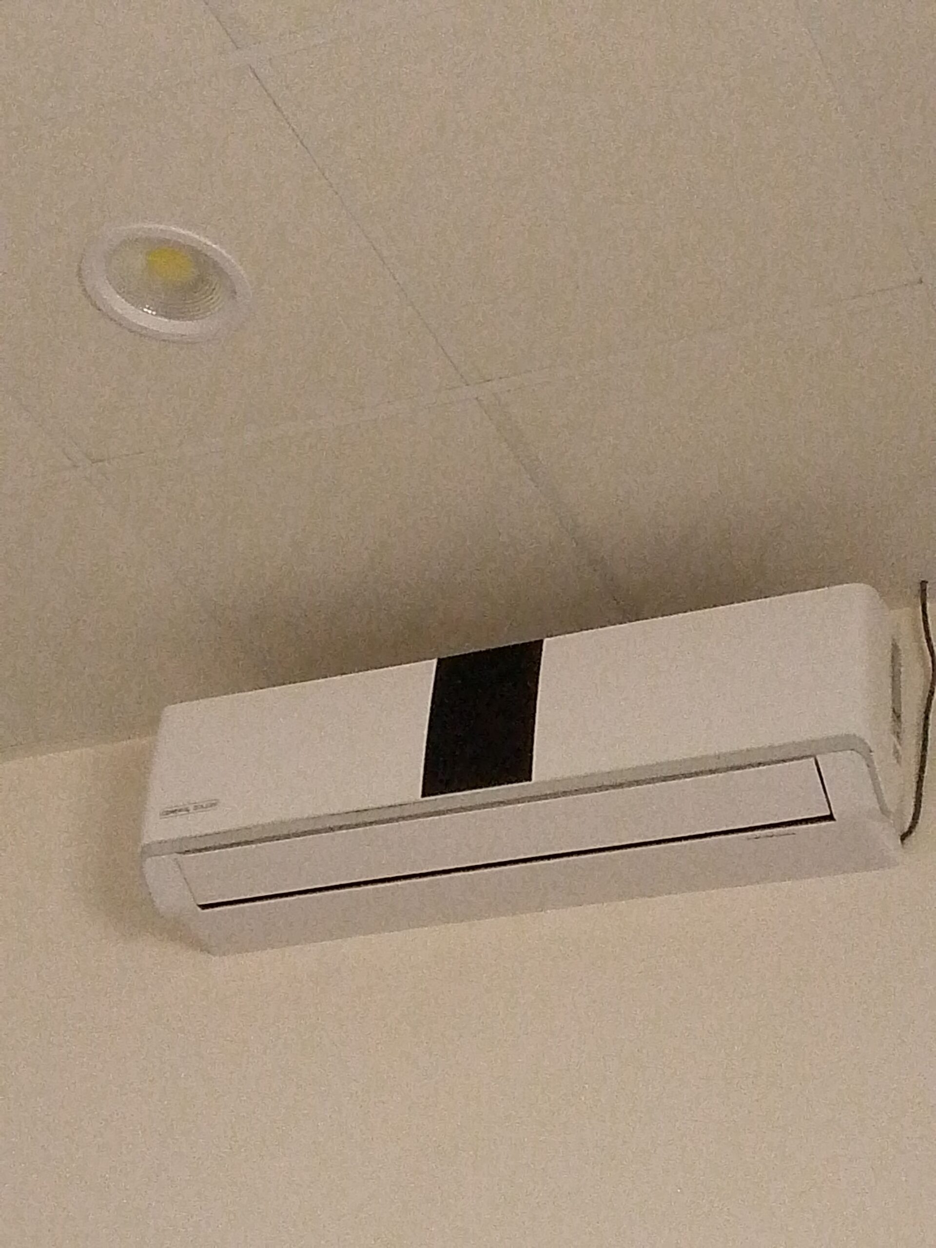 مكيف اسبلت استخدام 3شهور فقط اخو الجديد