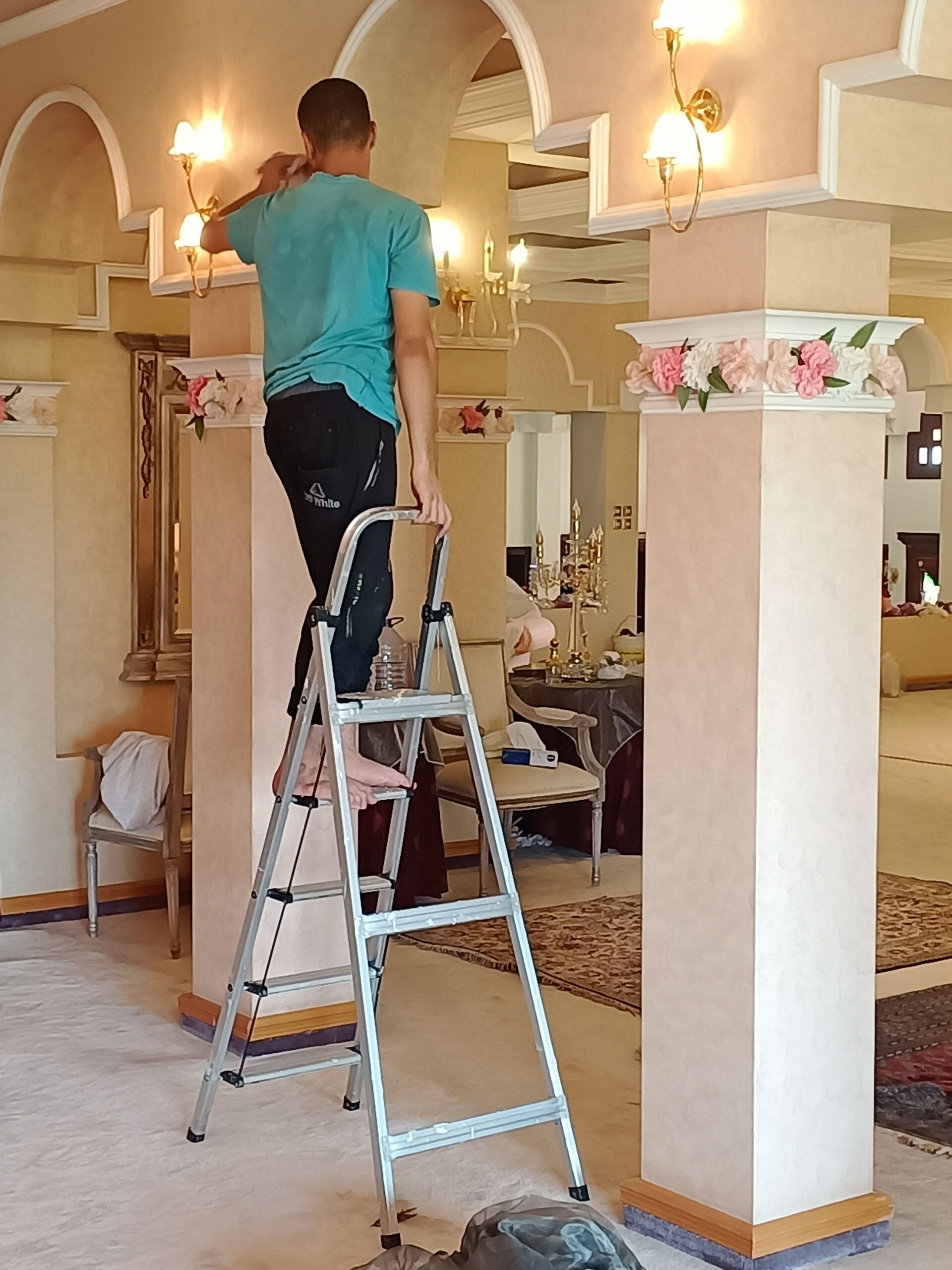 شركة تنظيف الفلل والقصور والكنب بالمدينة المنورة