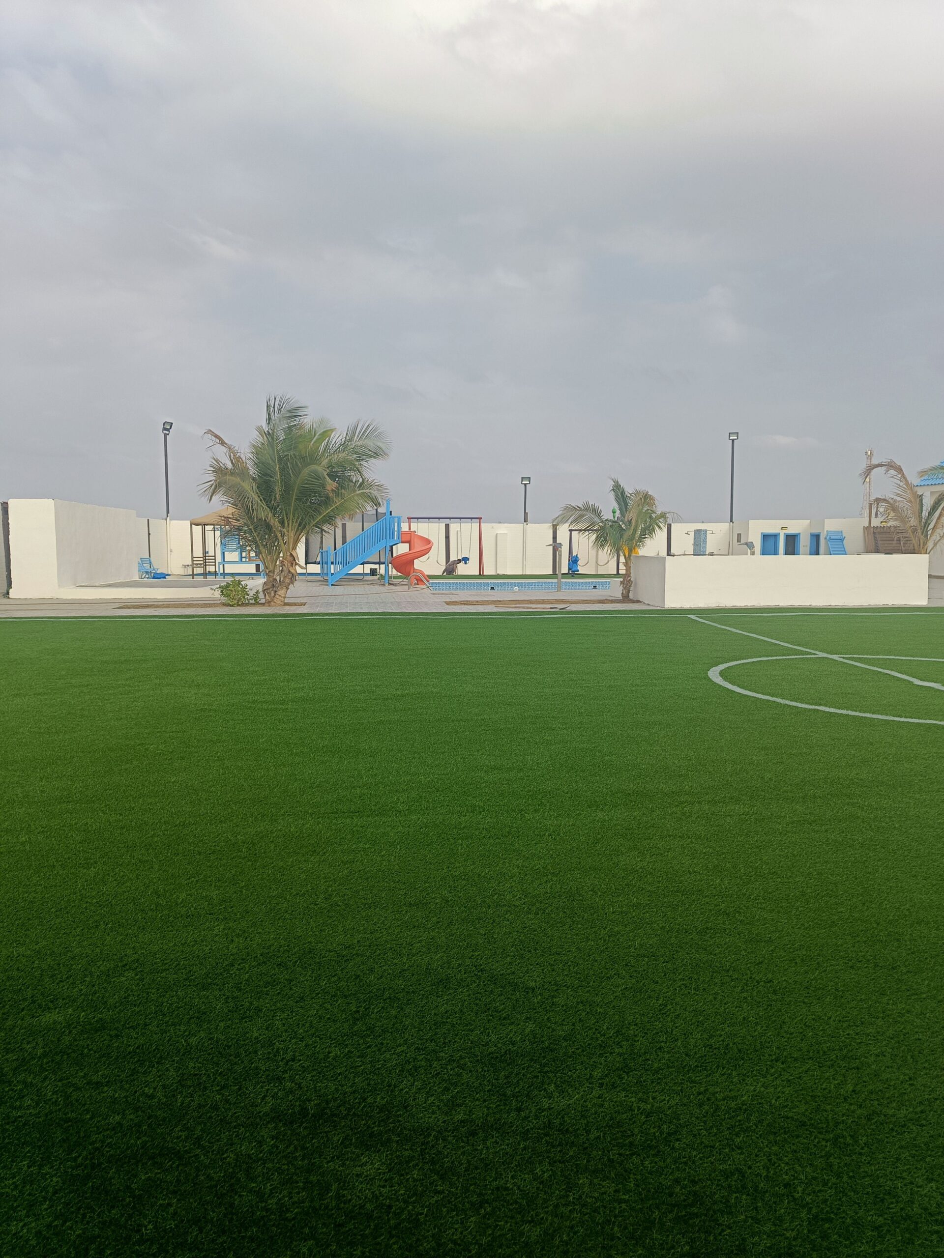 معلم نجيله صناعی ملاعب كرة قدم وملاعب