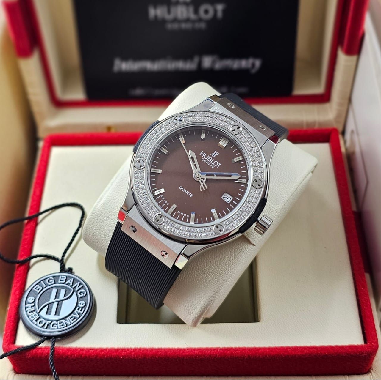 ساعات هوبلت نسائي