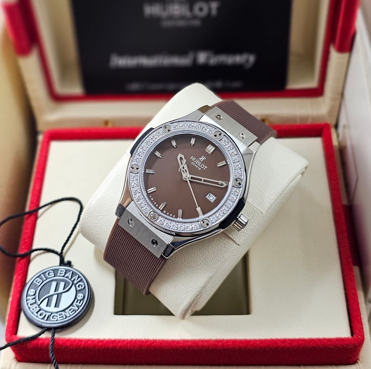 ساعات هوبلت نسائي