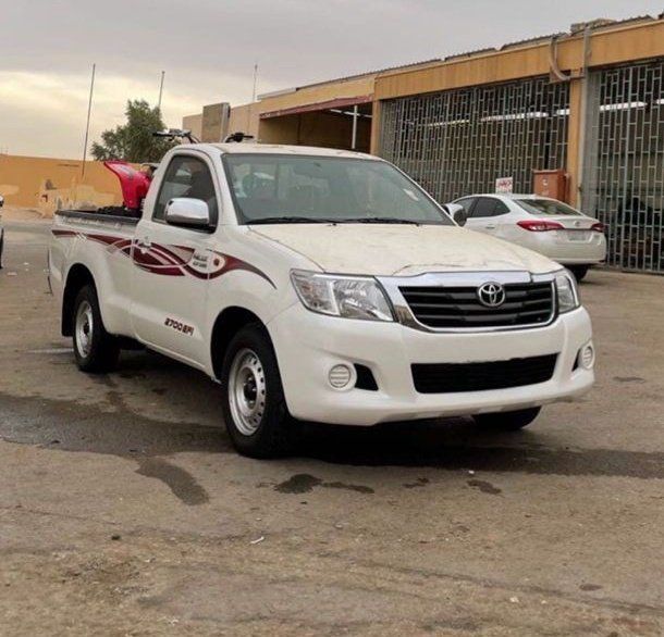 دينا نقل العفش شمال الرياض حي العارض ٠٥٦٦٨٩٢٥١٧