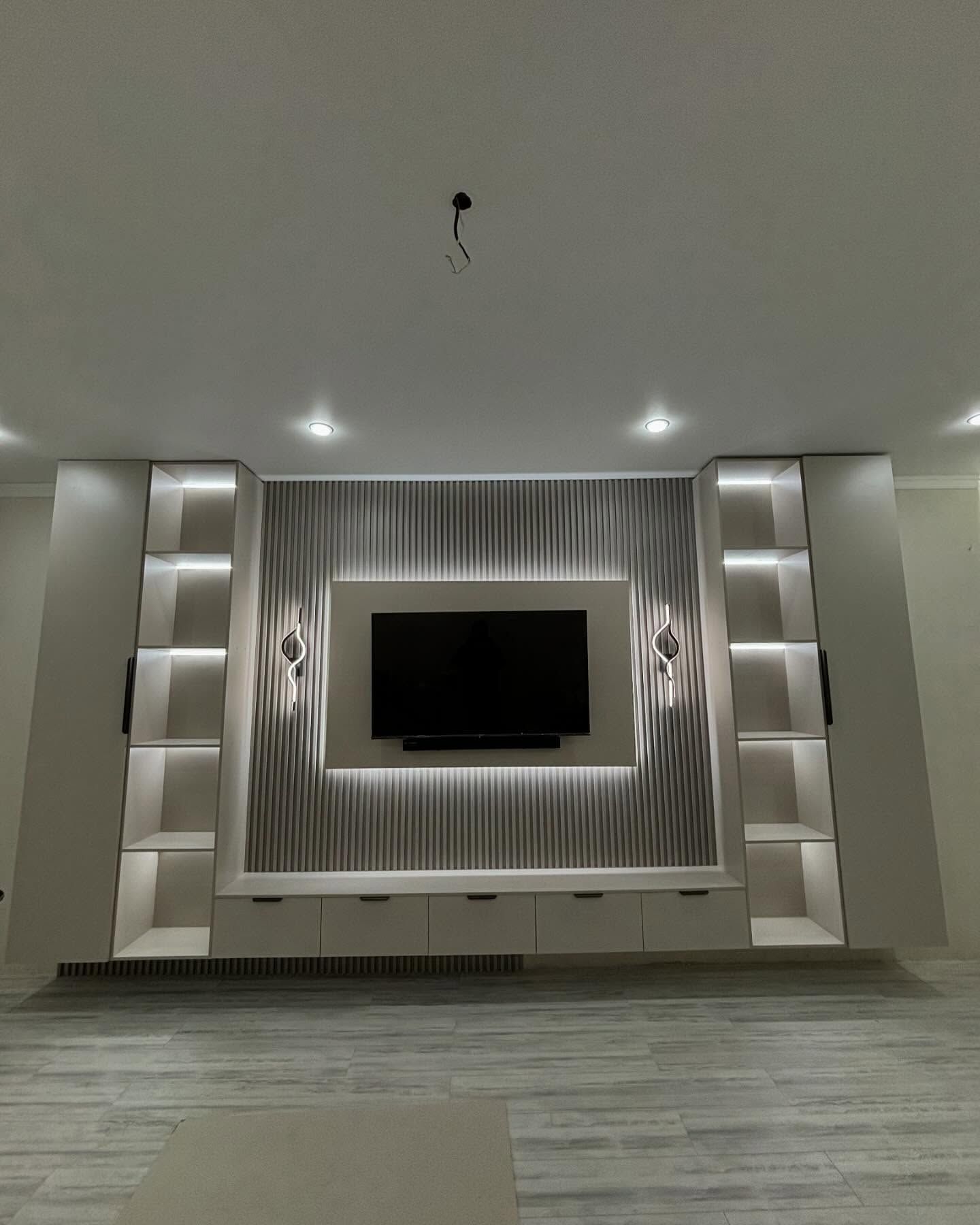 ديكور شاشه شيبورد