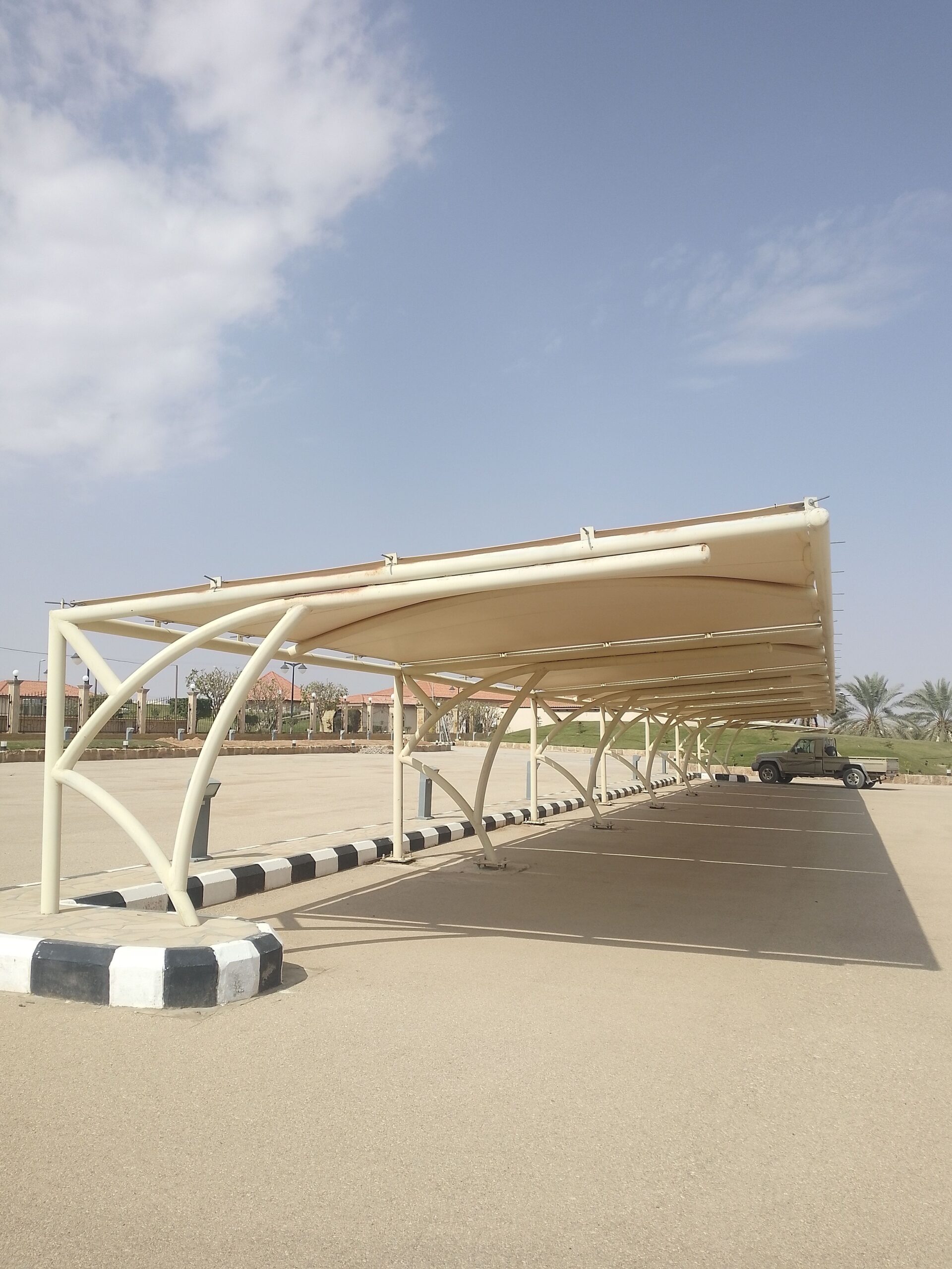 مقاول شبوك ونخيل واشجار والهناقر ولمضلات