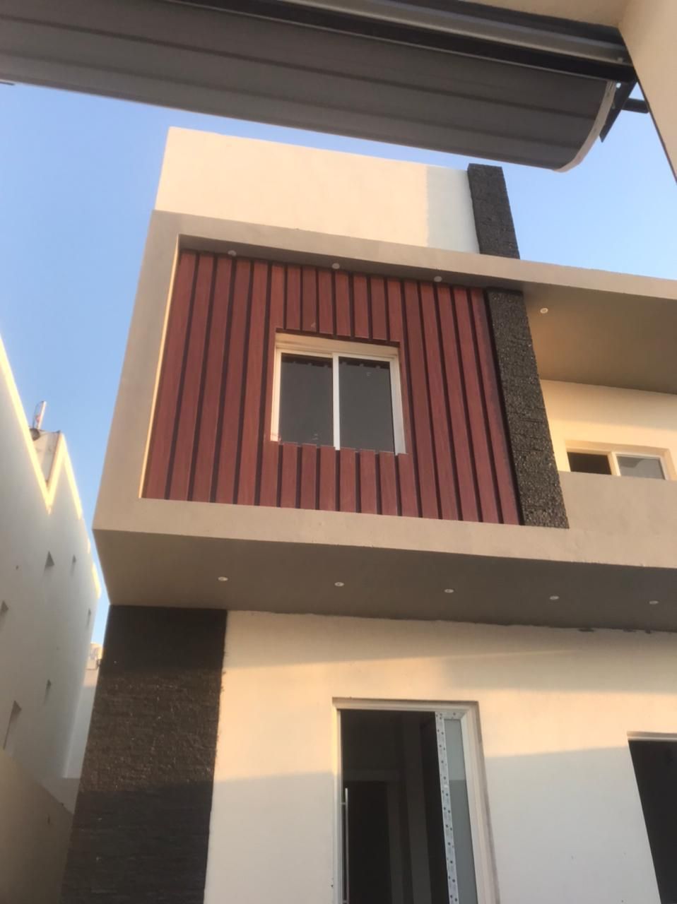 كلادينج فلل واجهات محلات تجارية