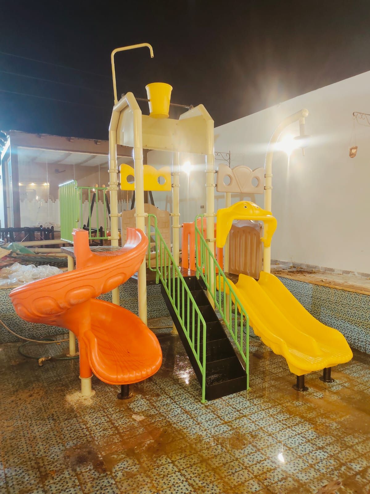 العاب مائية