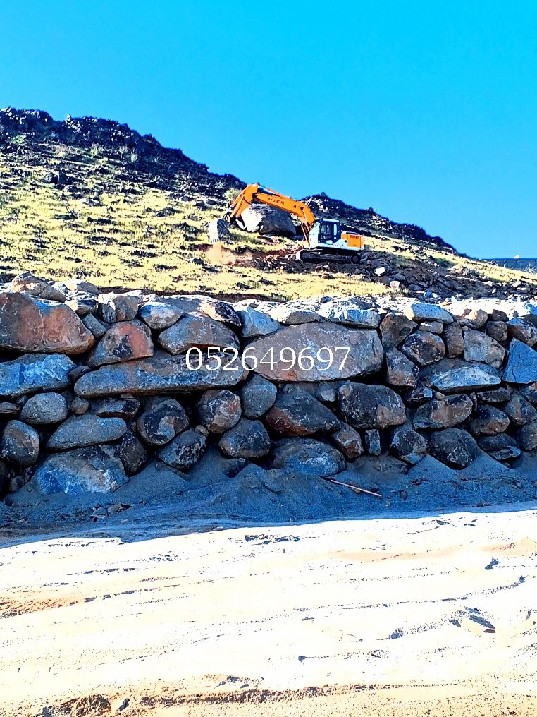 معلم بناءالحجر