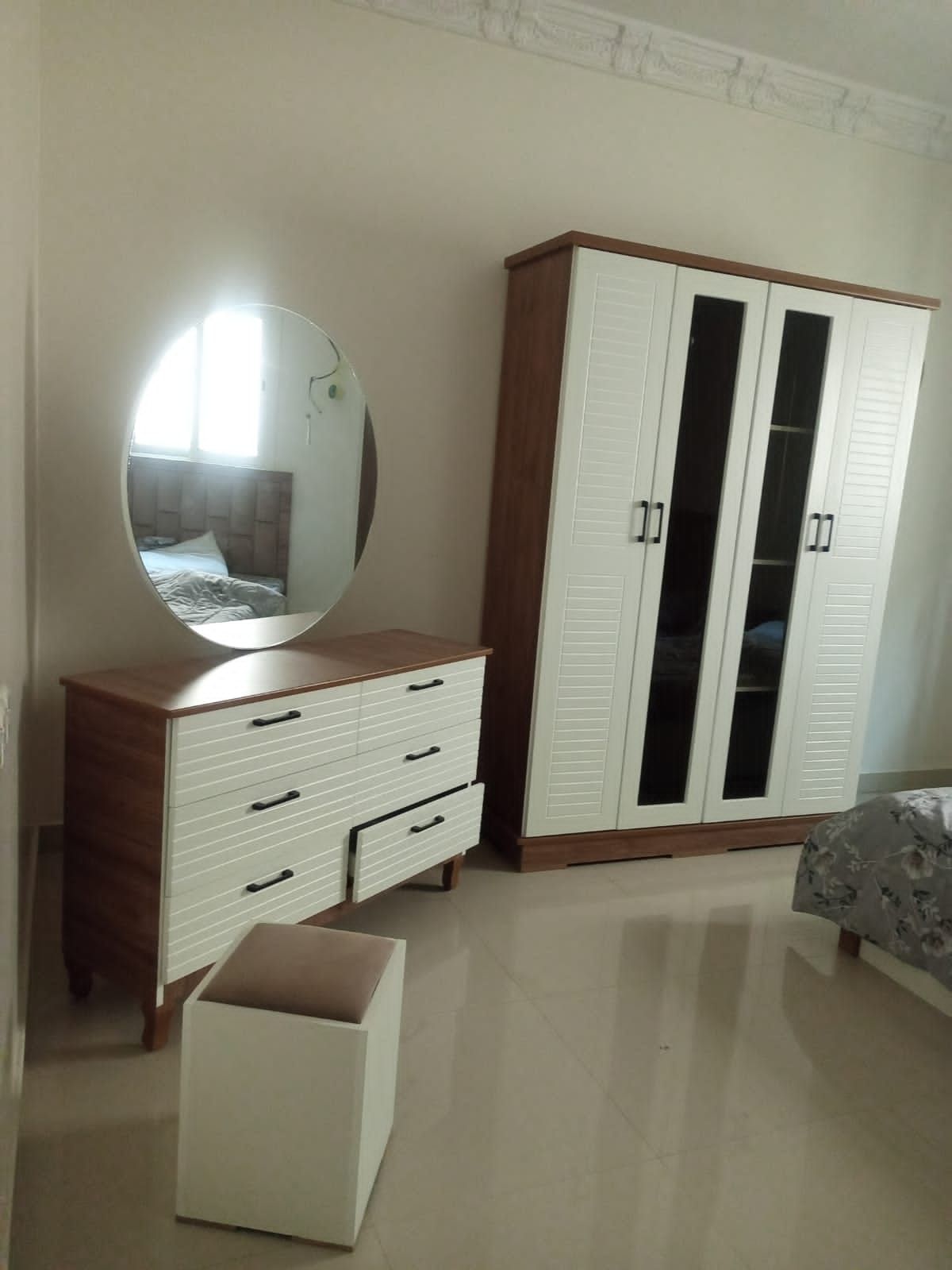 دينا طش اثاث القديم بالرياض 0507019022 طش اثاث