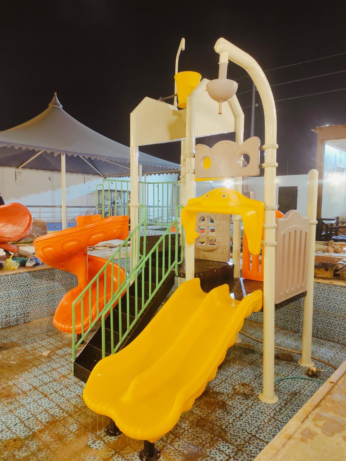 العاب مائية