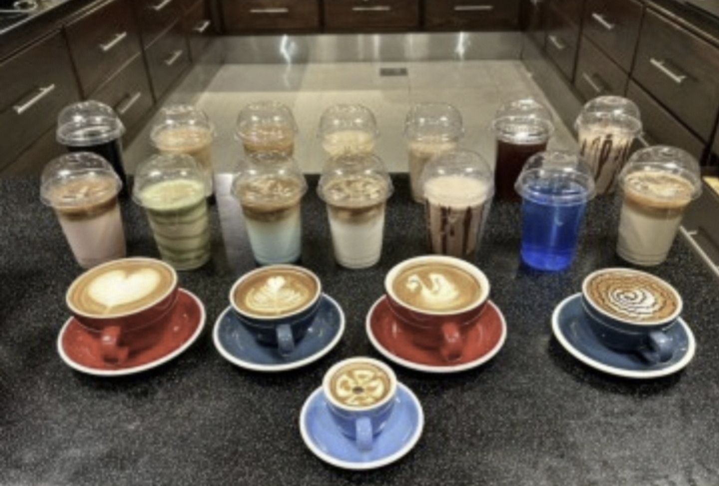 باريستا _بارستا عمال كوفي