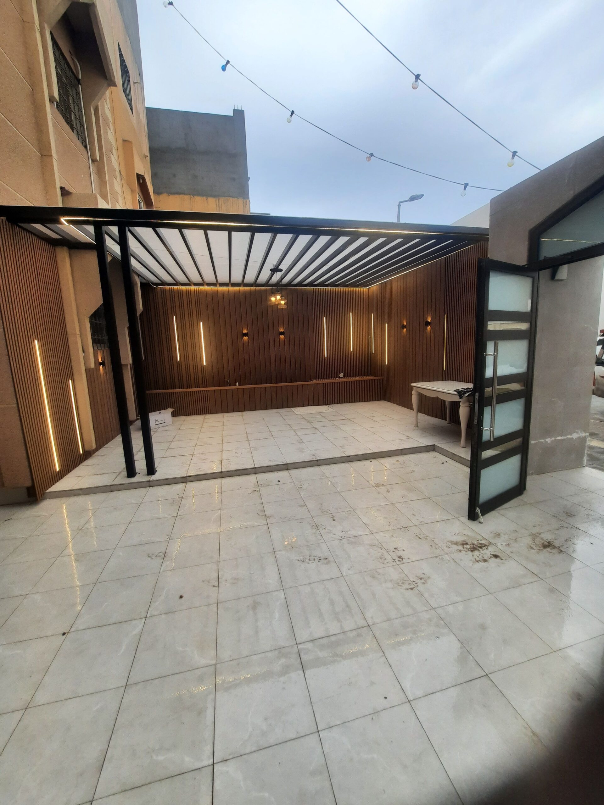 مظلات الدمام