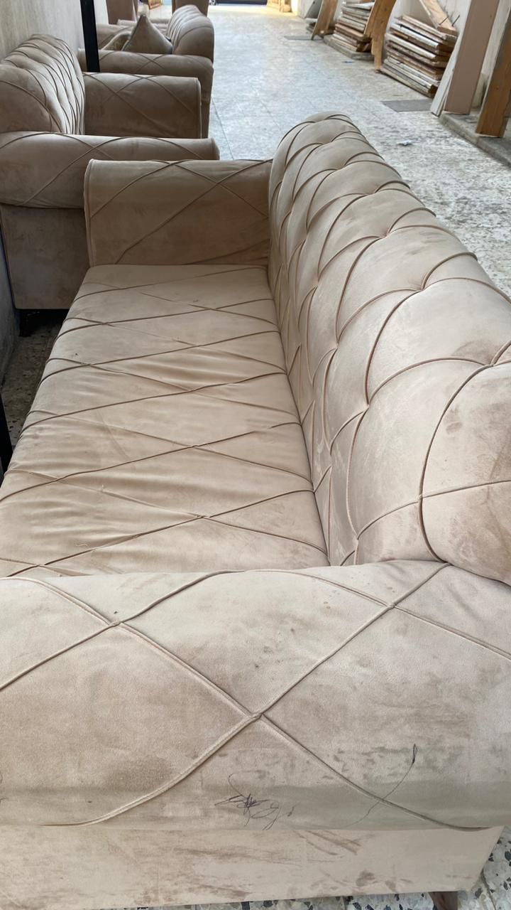 شراء الاثاث المستخدمه