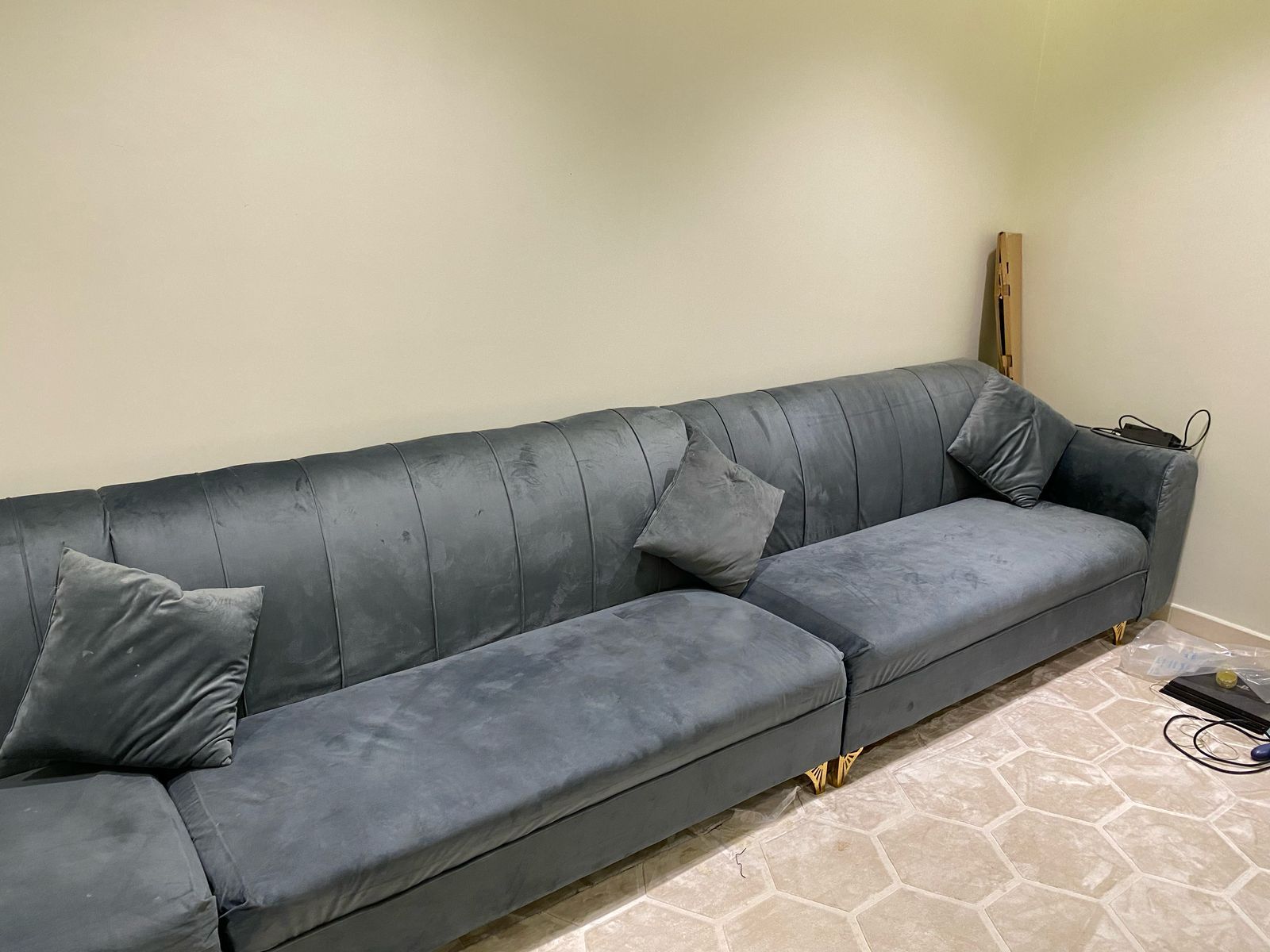 دينا طش اثاث القديم بالرياض 0507019022 دينا طش اثا