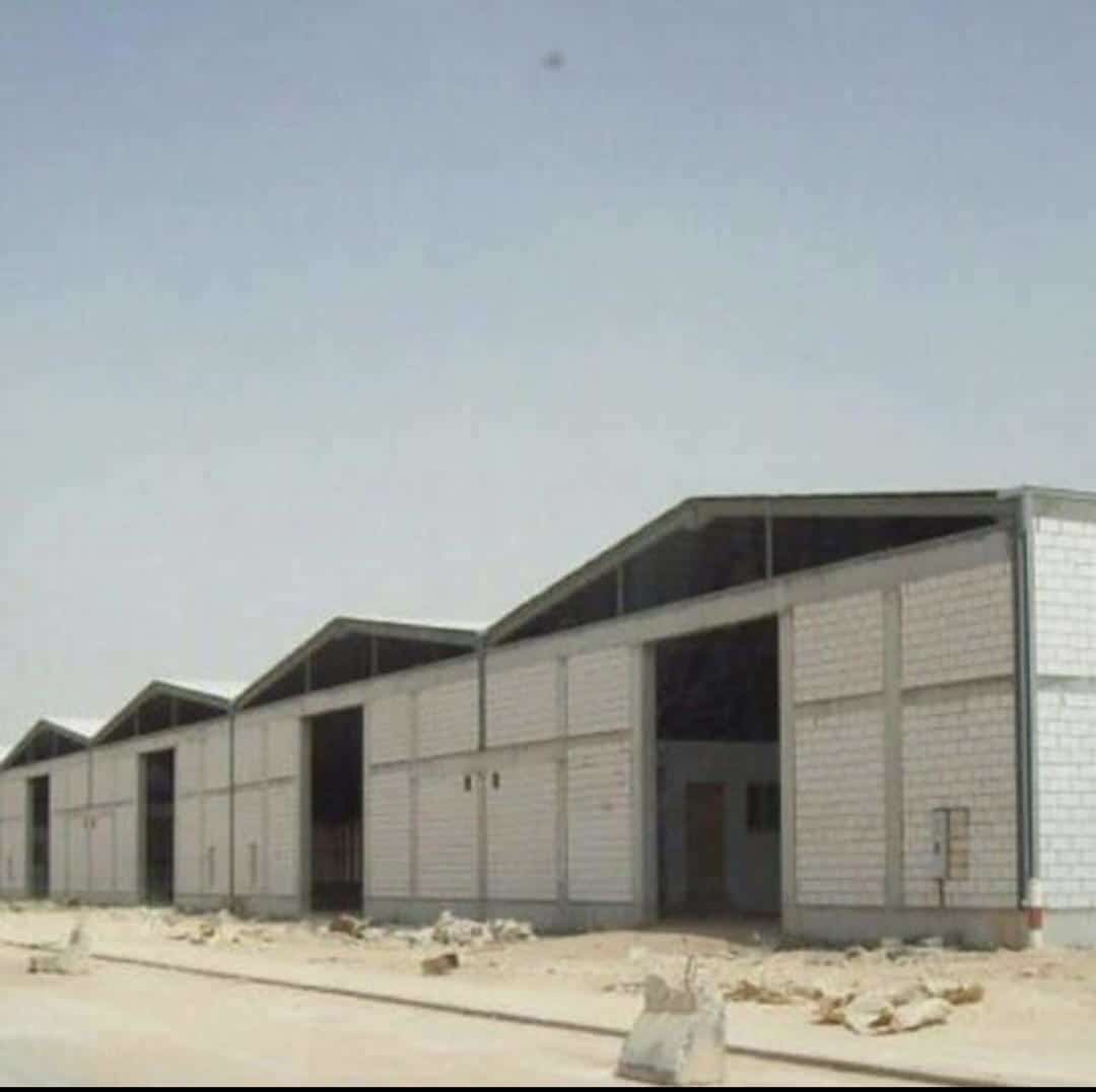 مقاول هناجر