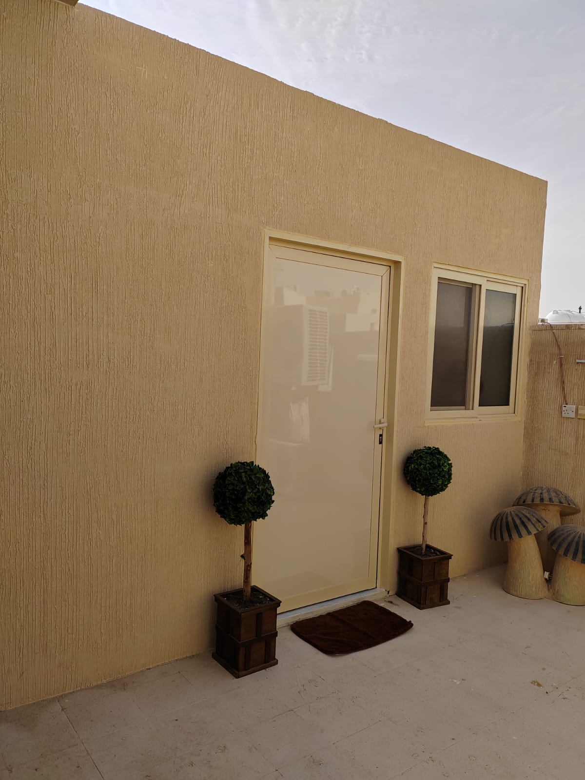 بناء ملاحق خارجية