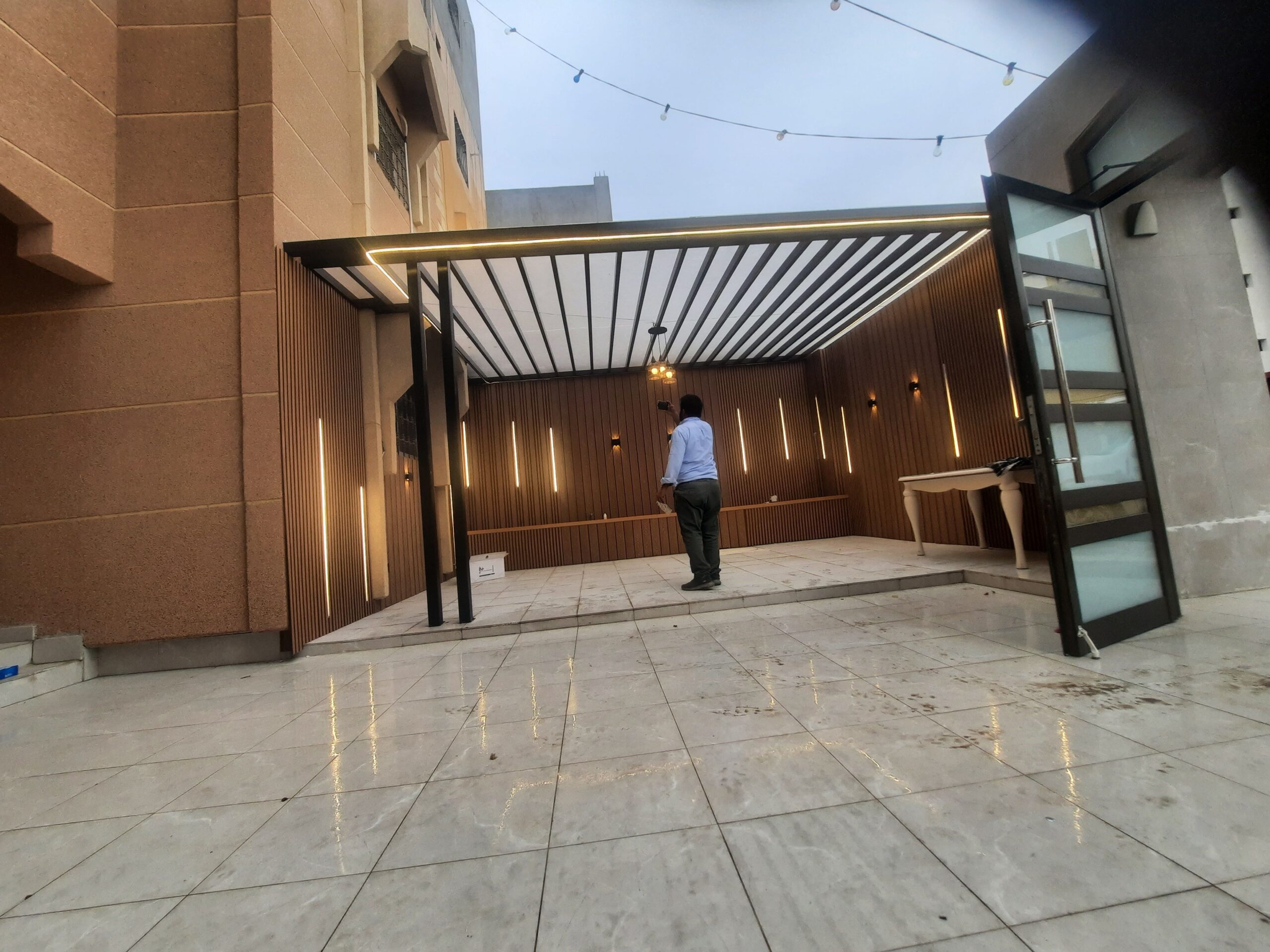 مظلات الدمام