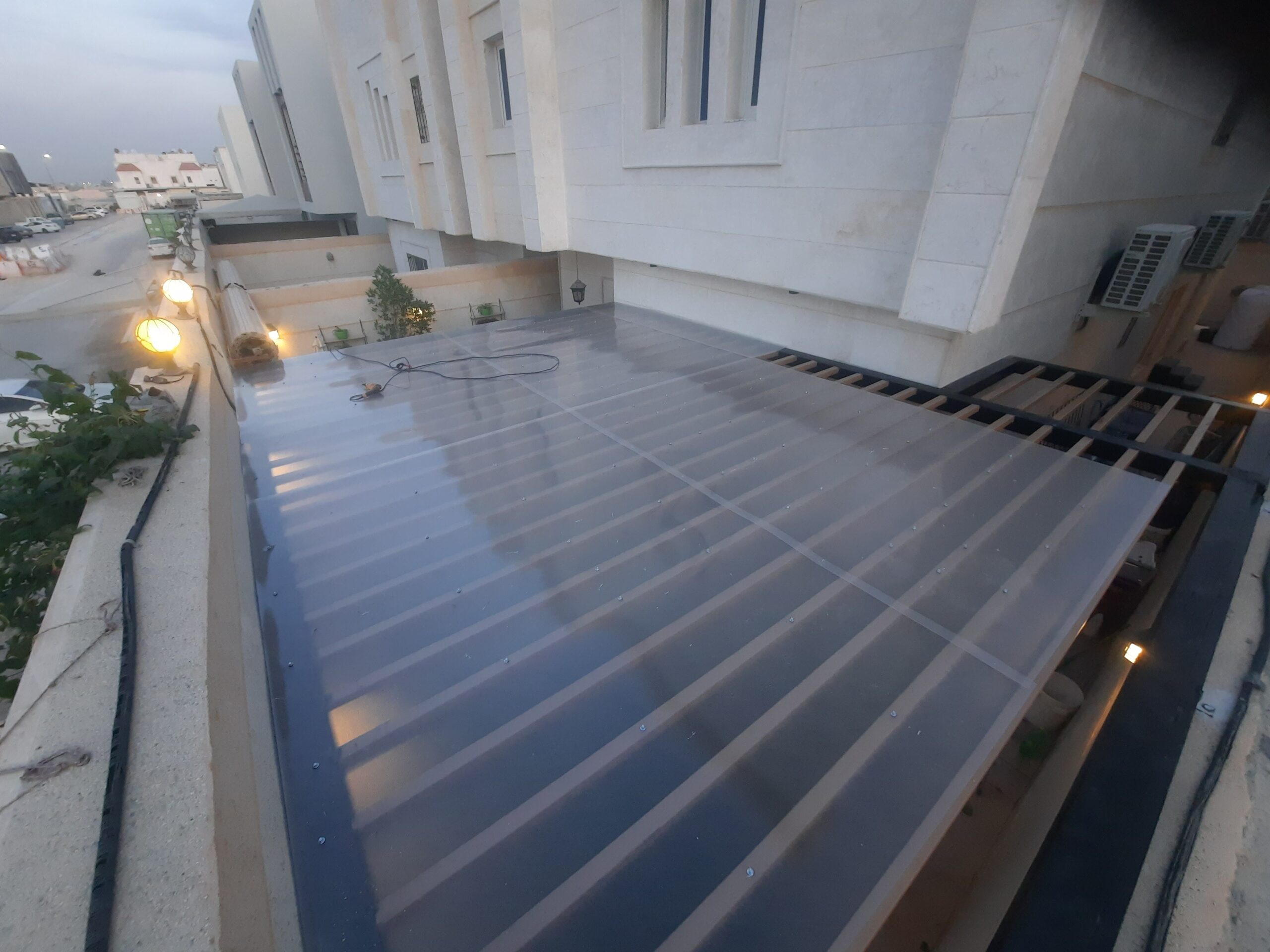 مظلات وجلسات الدمام