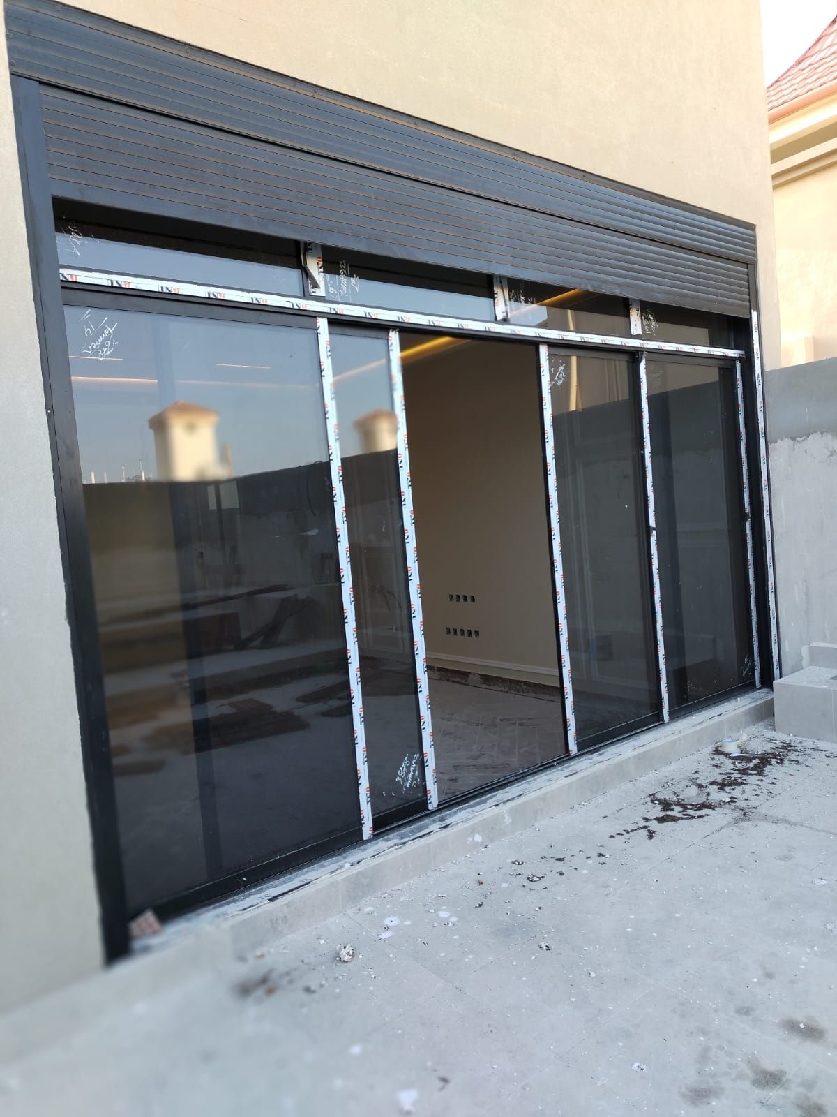 فني المنيوم