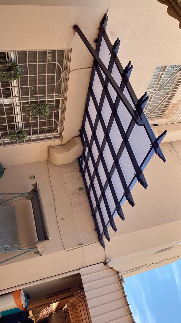 مضلات سيارت وسواتر حديد ابحوار سواتر بلاستيك برجول