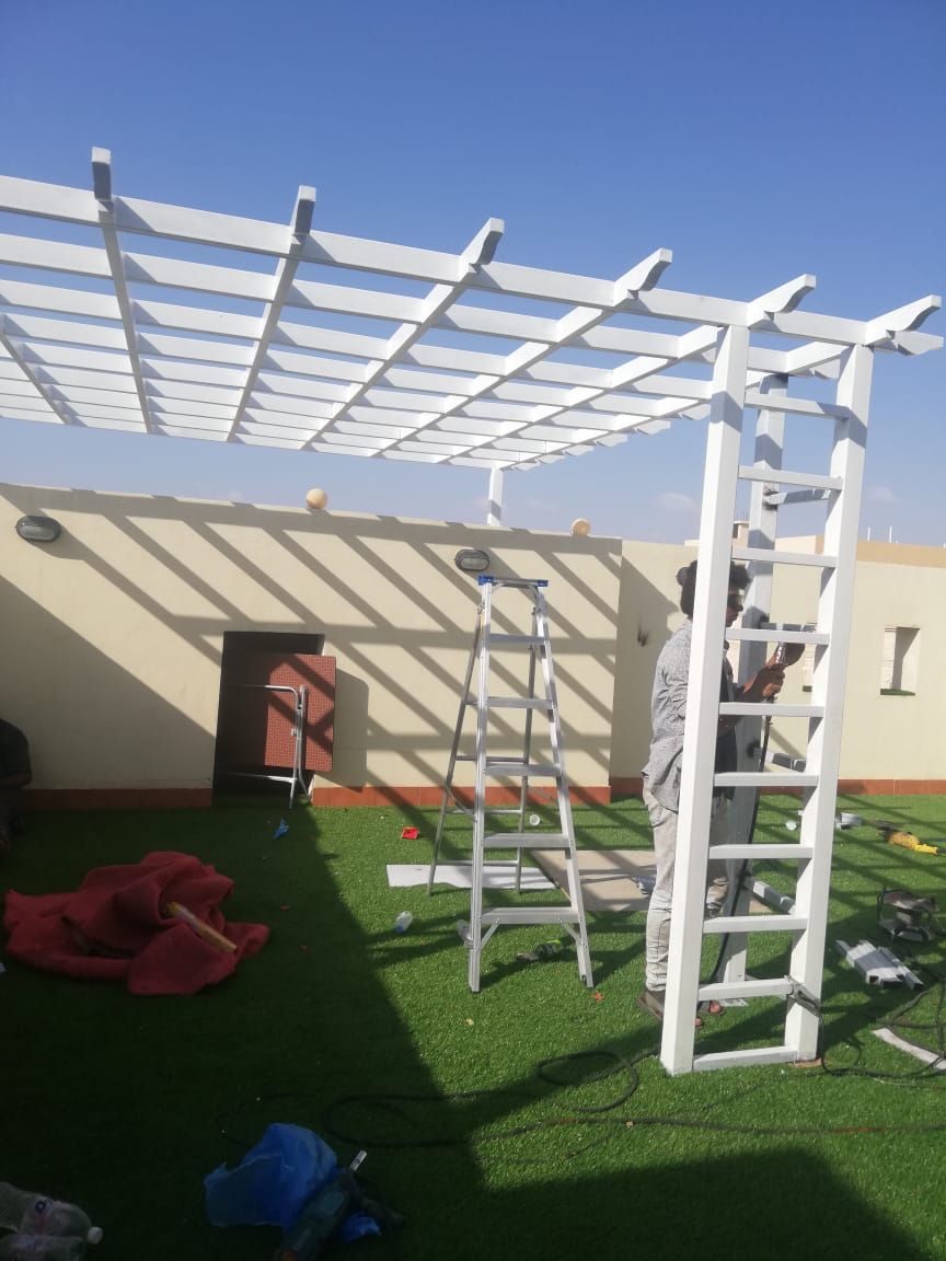 تركيب مظلات مواقف سيارات في جده بأقل الاسعار · ترك