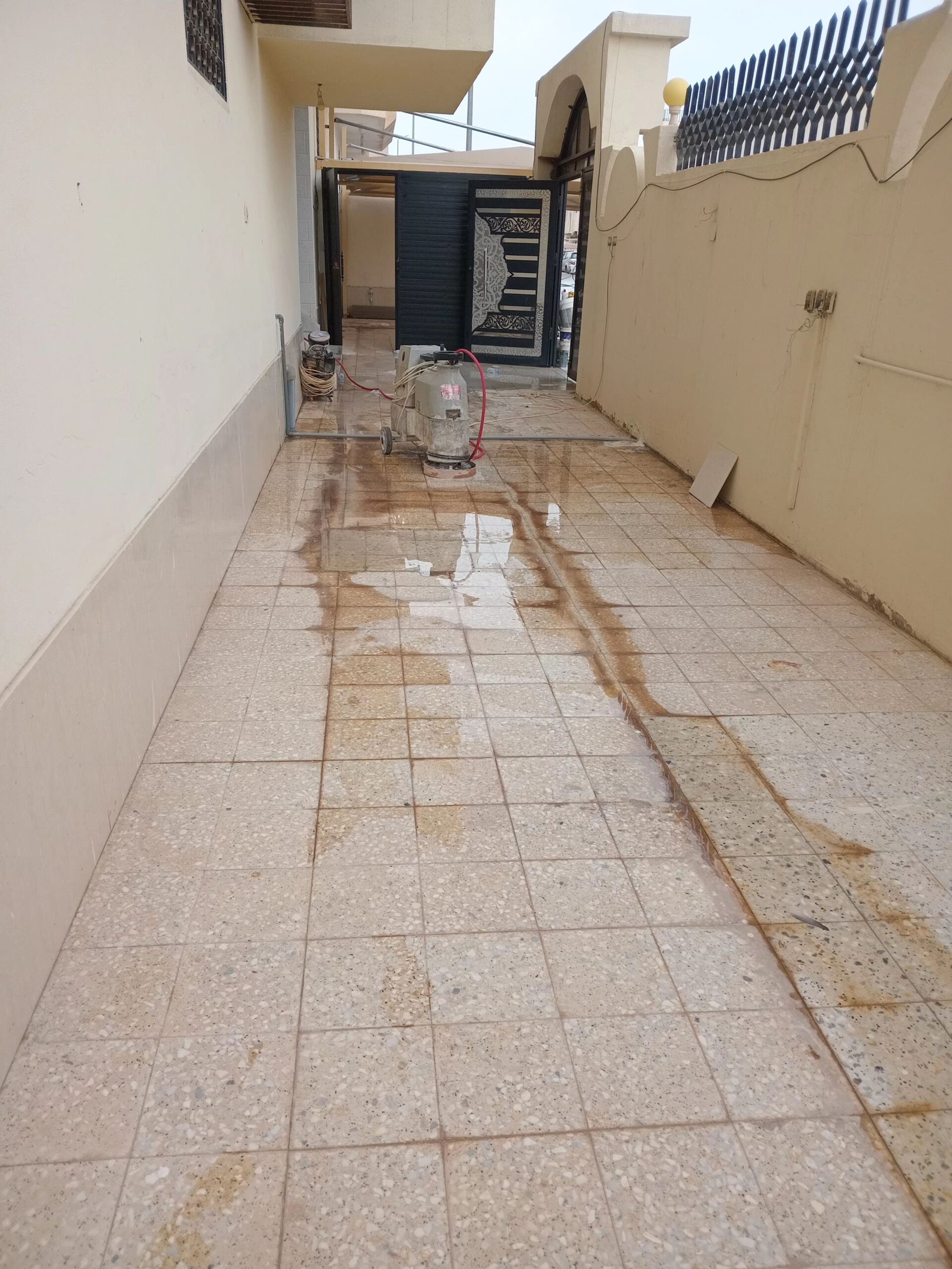 شركه جلي وتلميع الرخام والسيراميك والبلاط بالمدينة