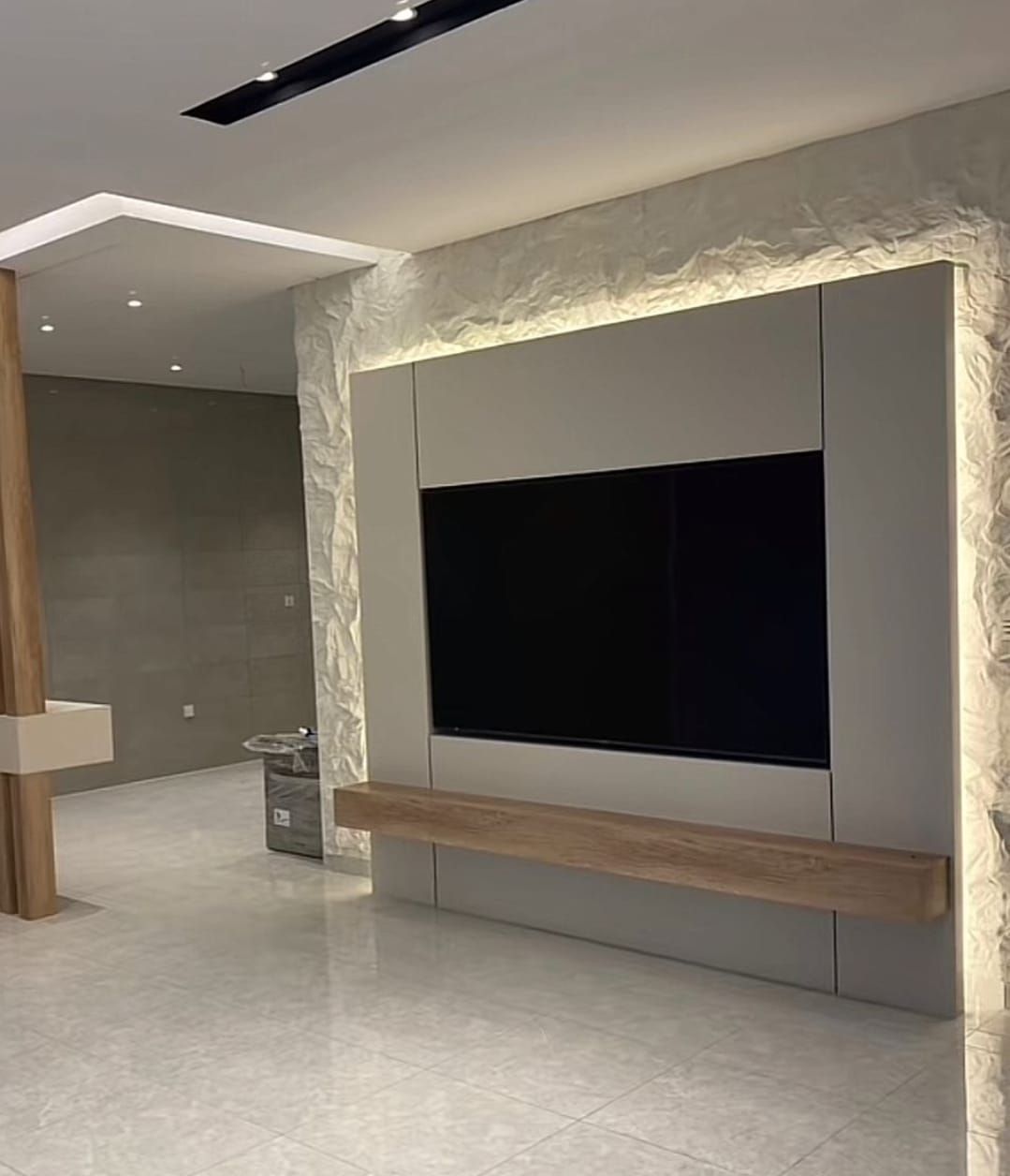 معلم دهانات وجميع انواع الديكورات بمحايل عسير