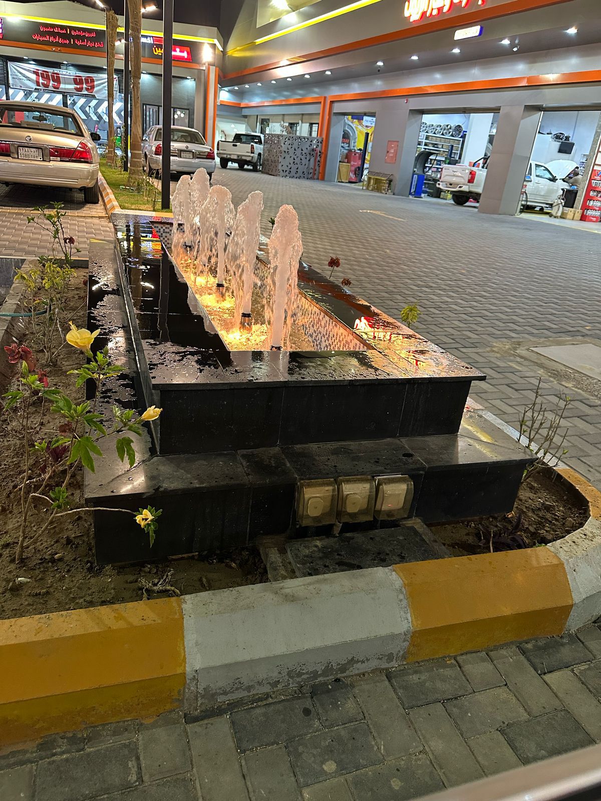 تنسيق الحدائق شلالات ونوافير