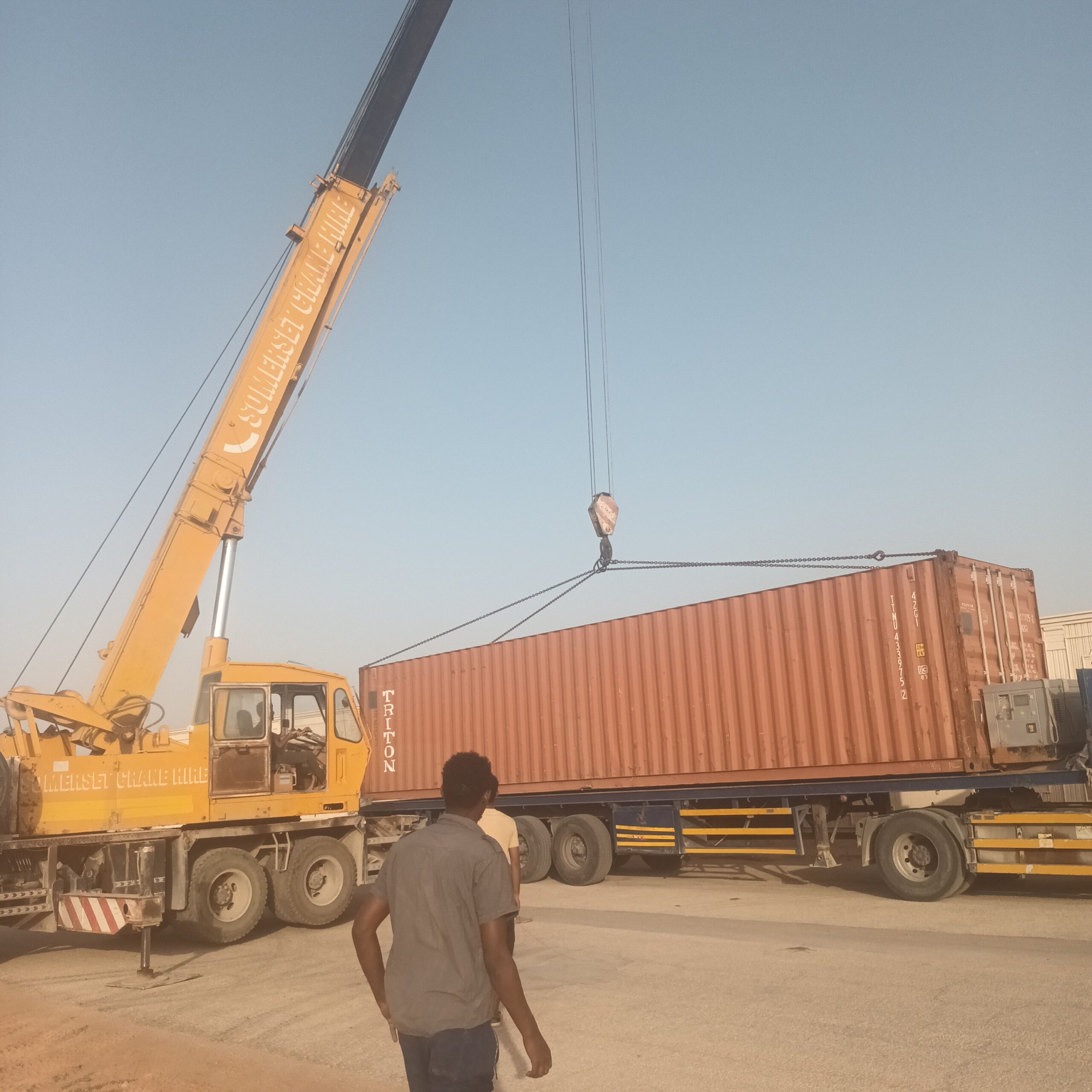 ونش دبل نقل غرف جاهزه سطحه ونش تحميل مولدات نقل كن