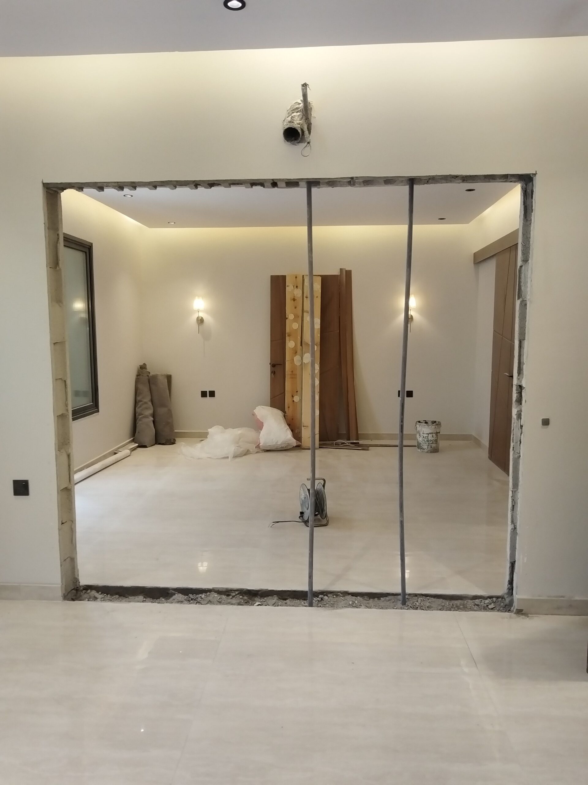 للقص جدارن وابواب ونوافز٨