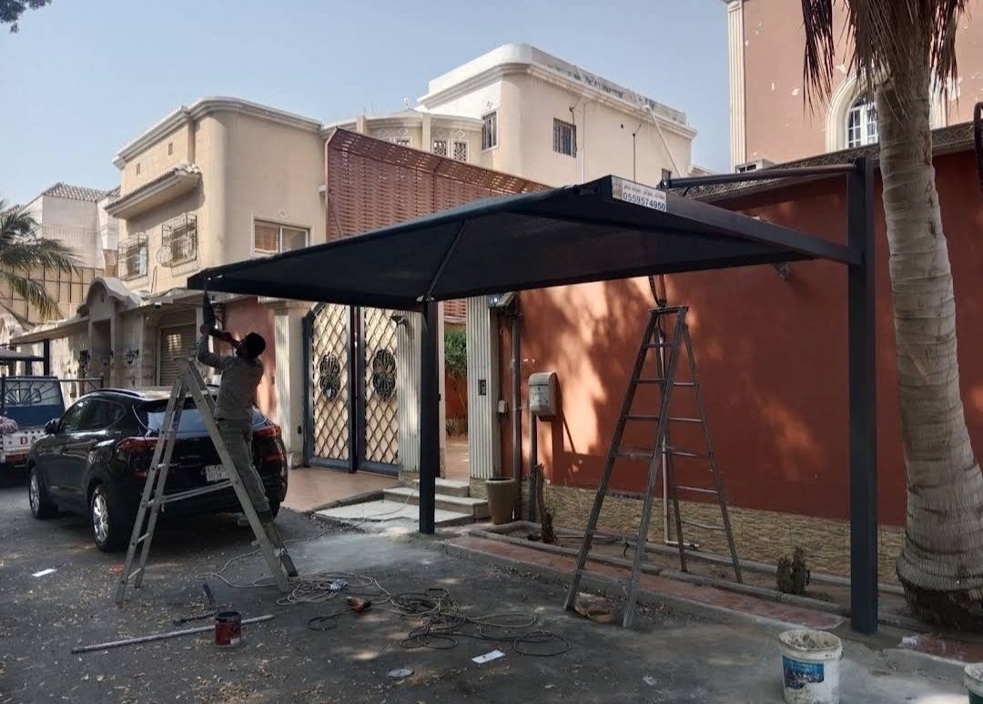 تركيب مظلات مواقف سيارات في جده بأقل الاسعار · ترك