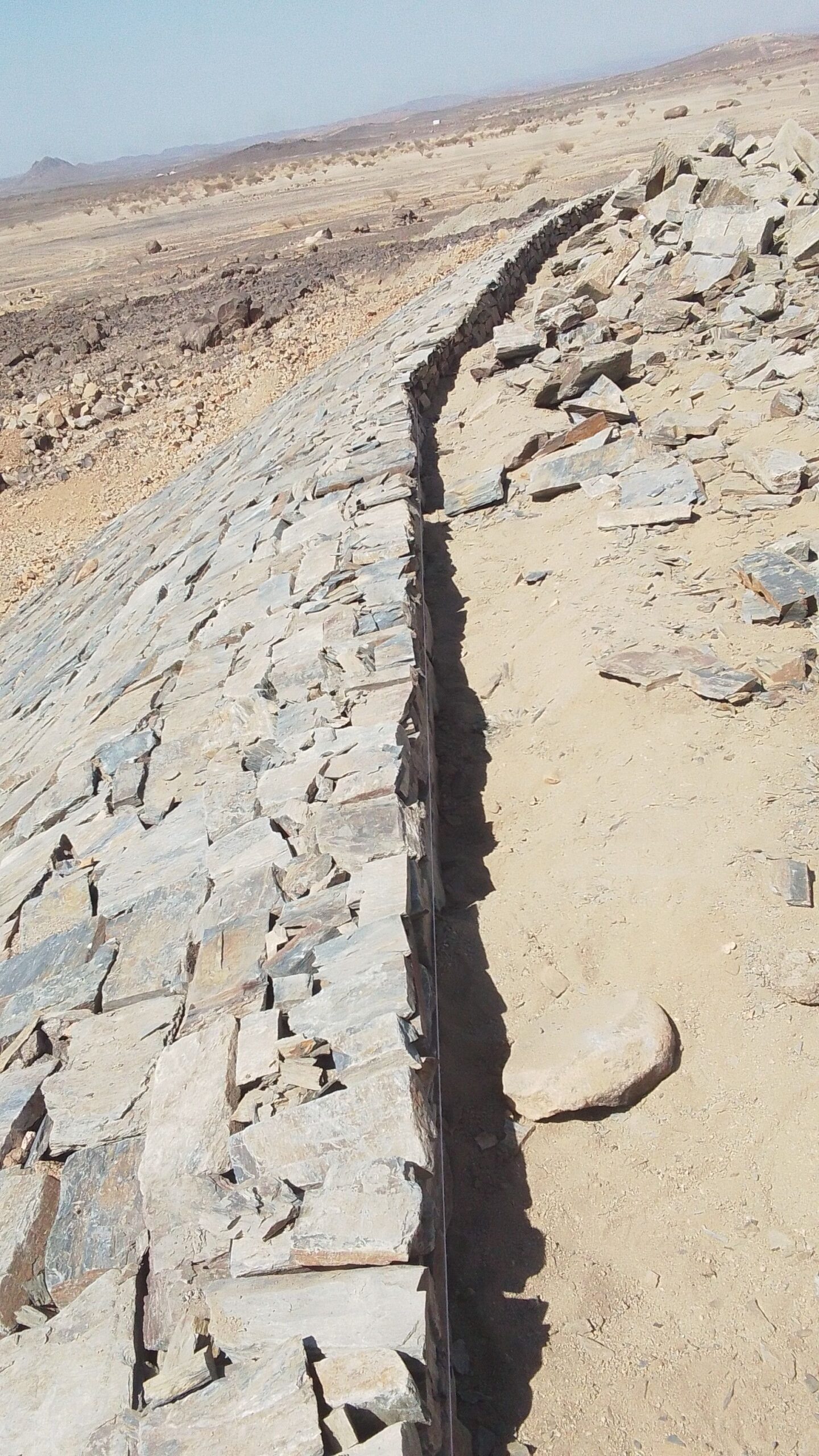 مقاول بنيان حجر