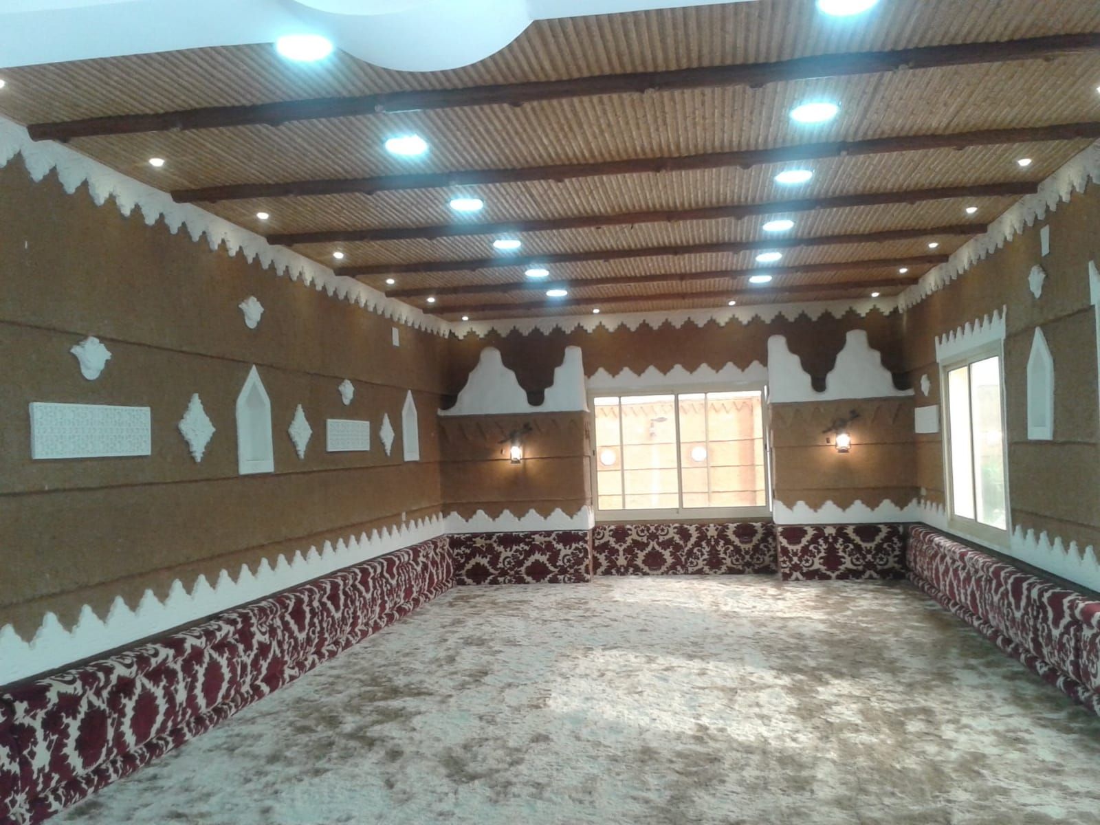 نقوم بتنفيذ اعمال التراث بنا من الا ساس وترميمات