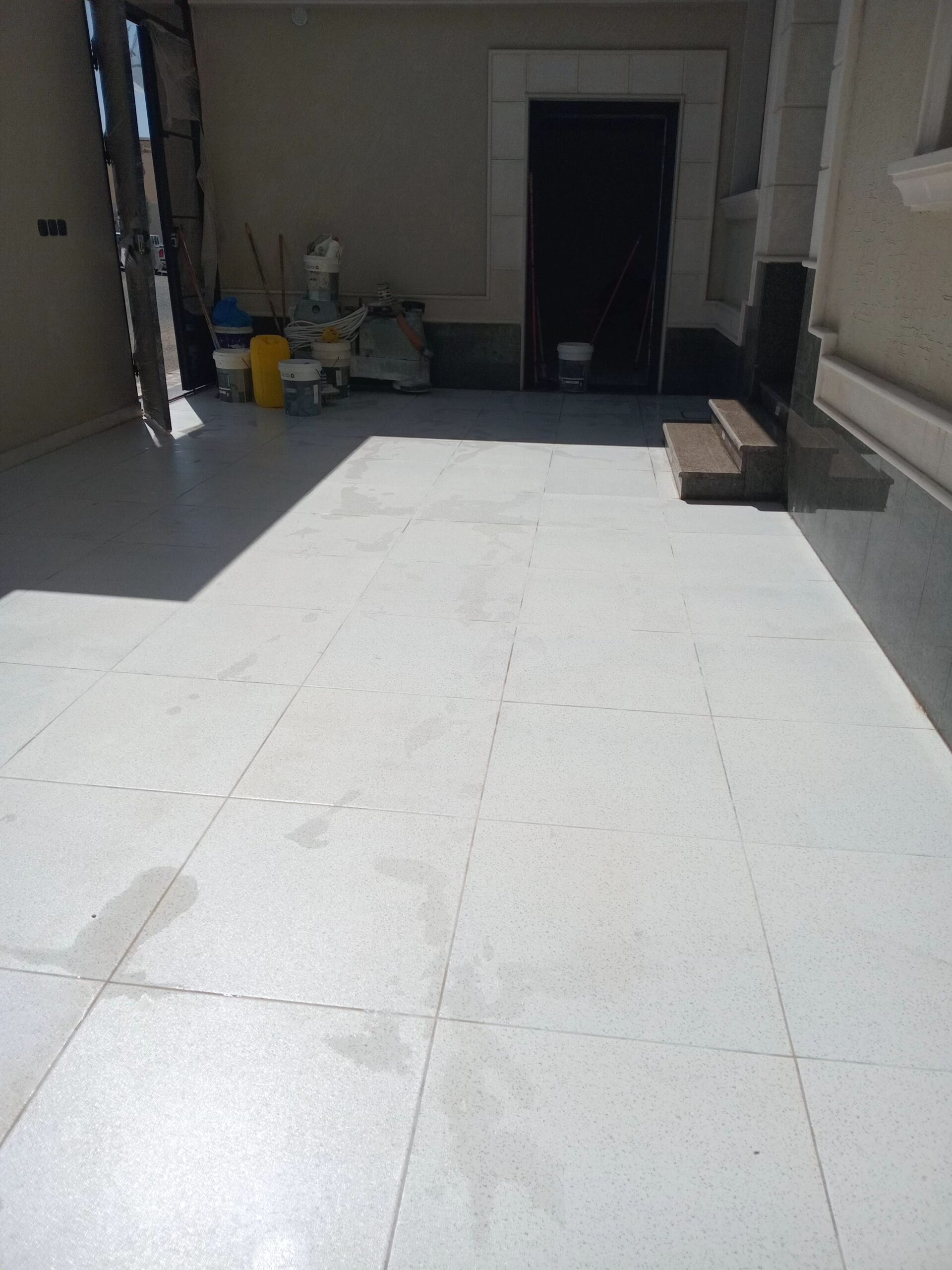 جلي وتلميع الرخام والسيراميك والبلاط بالمدينة