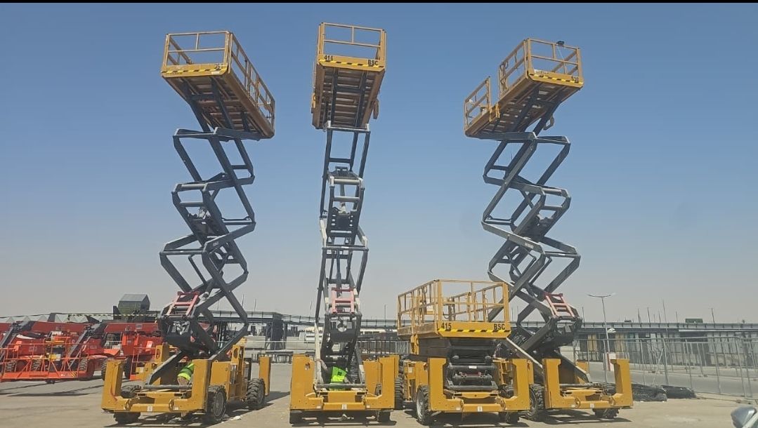 سيزر لفت للإيجار جميع المقاسات ديزل وكهرباء جده وج