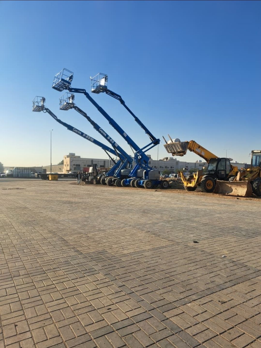 مان لفت #للإيجار #جميع_الاحجام_والمقاسات #موديلات_