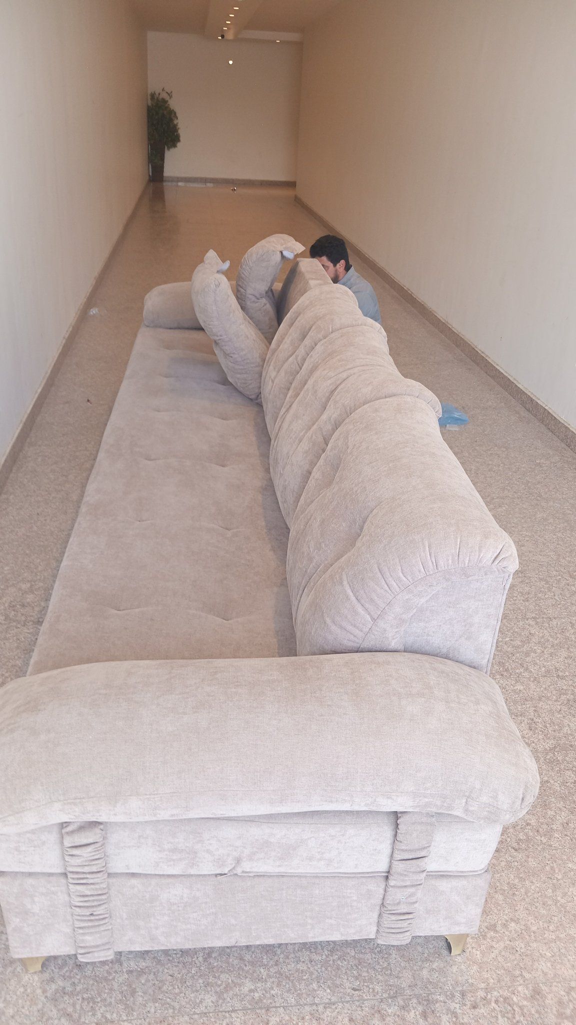 دينا طش الاثاث القديم بالرياض 0545862986