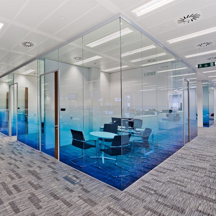 فني زجاج سكريت بجميع أنواعها