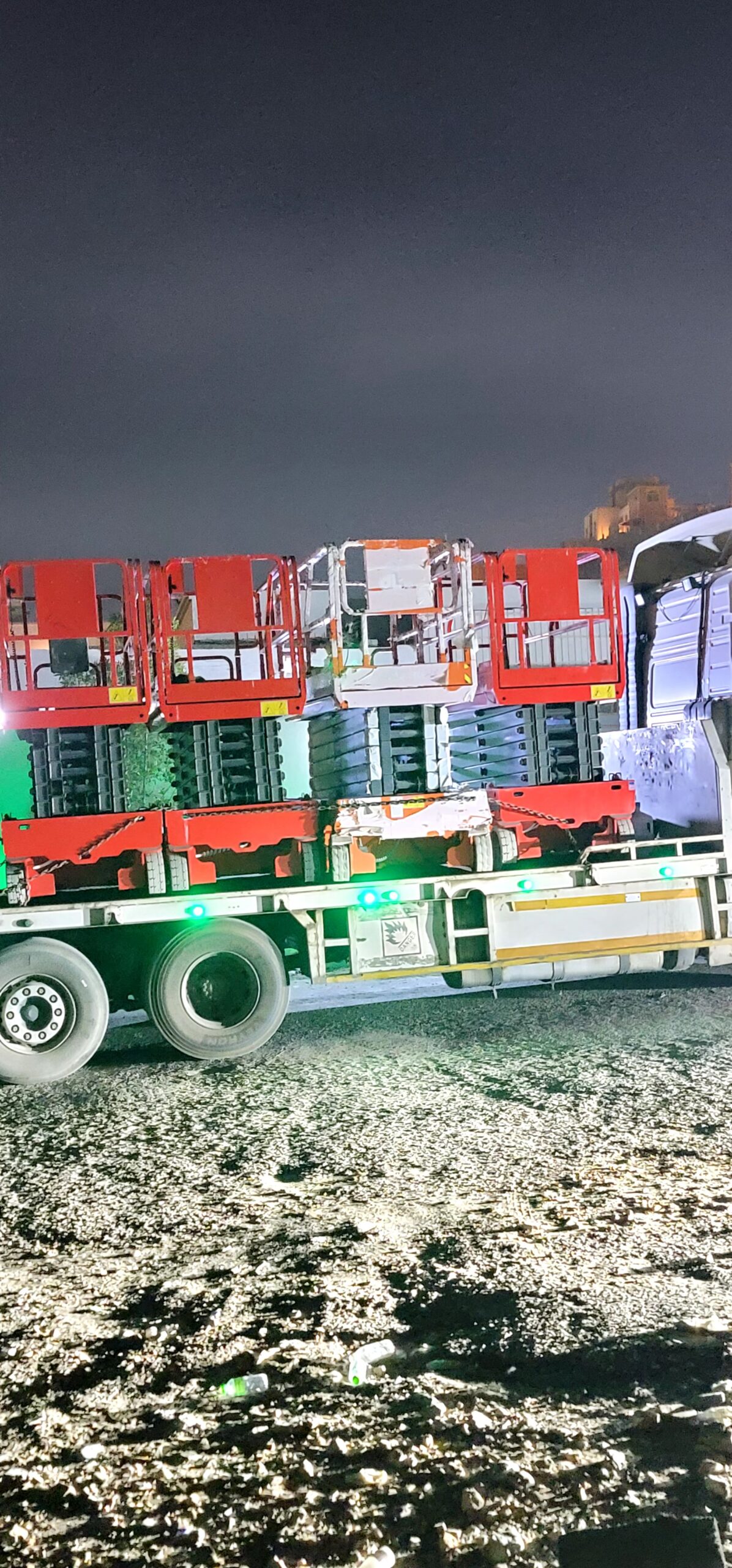 سيزر لفت للايجار مانلفت للايجار كرين للايجار رافعه