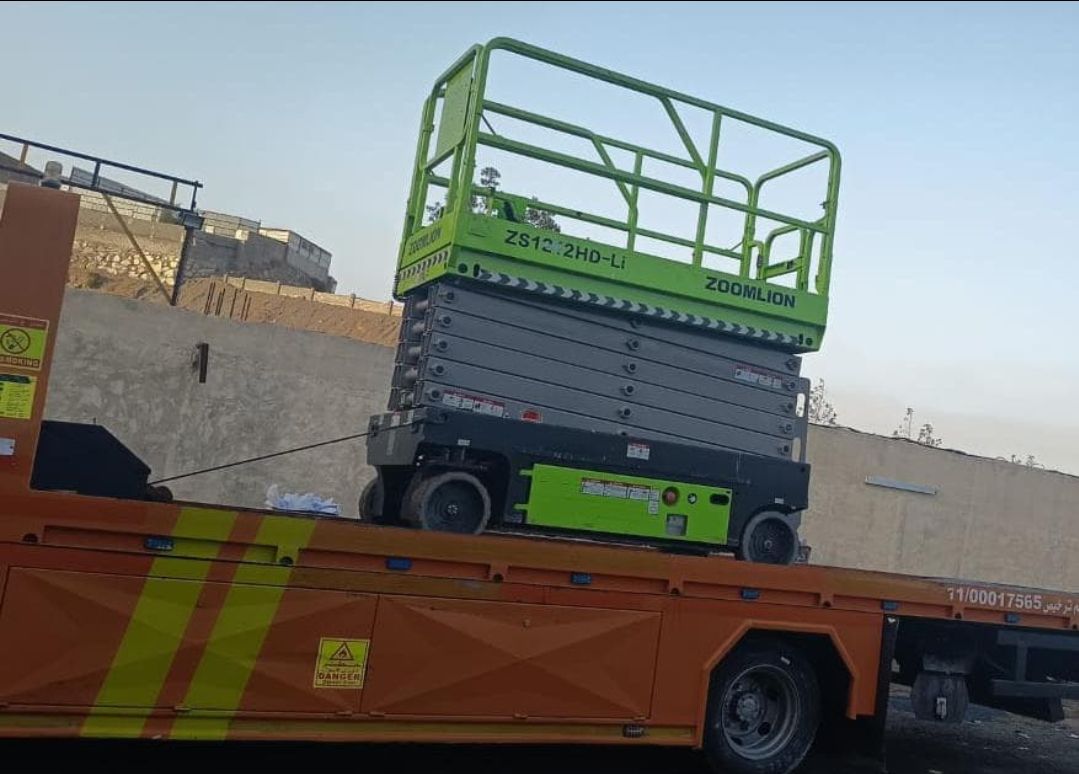 سيزر لفت للإيجار جميع المقاسات ديزل وكهرباء جده وج