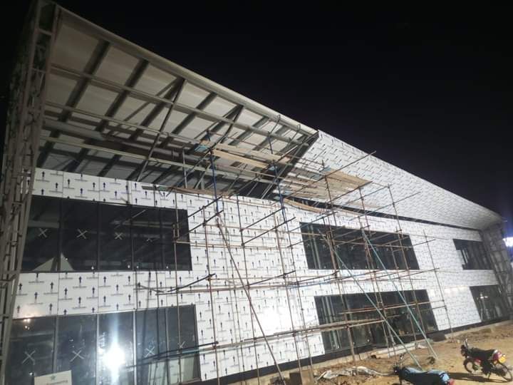 كلادينج وزجاج وجميع انواع الحداده