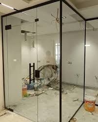 فني زجاج سكريت بجميع أنواعها