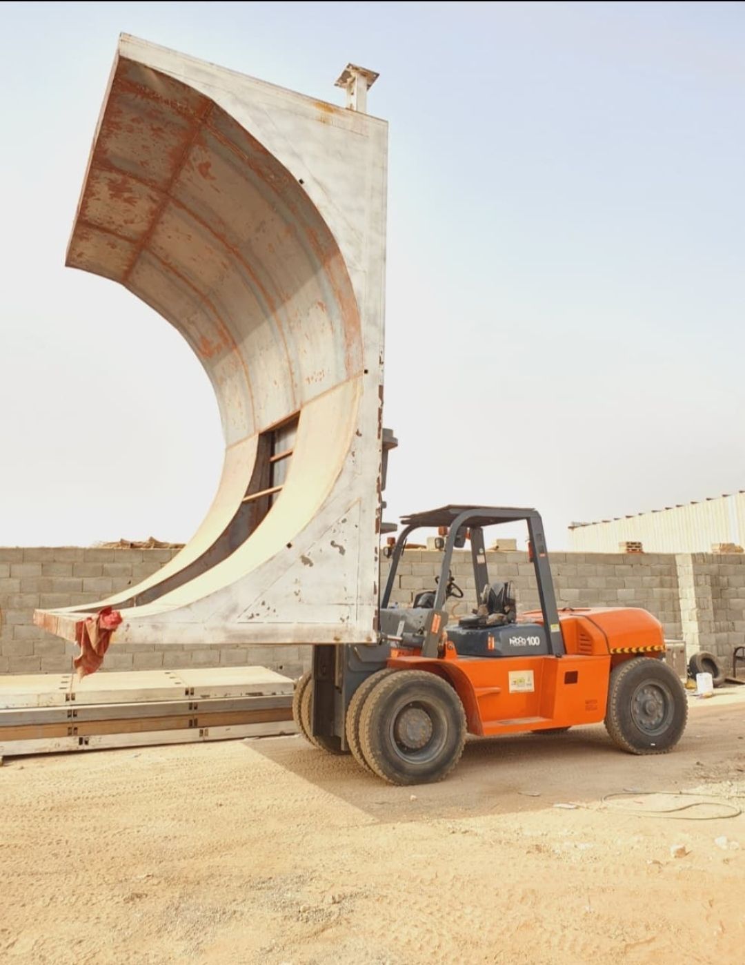 رافعات شوكيه للإيجار جميع الاحجام موديلات حديثة جد