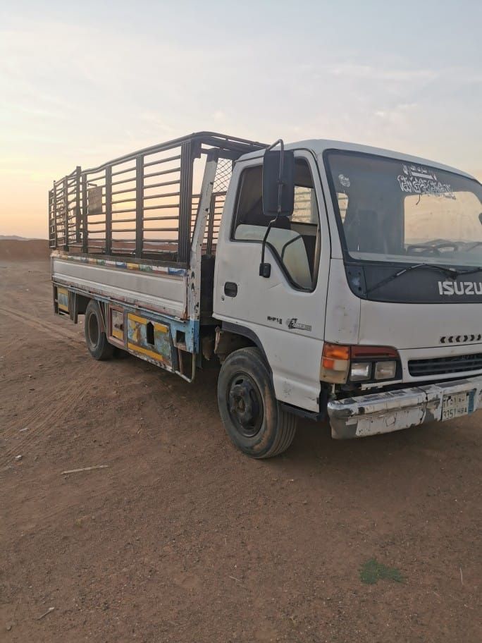 دينا التخلص من الاثاث القديم بالرياض 0507019022 ال