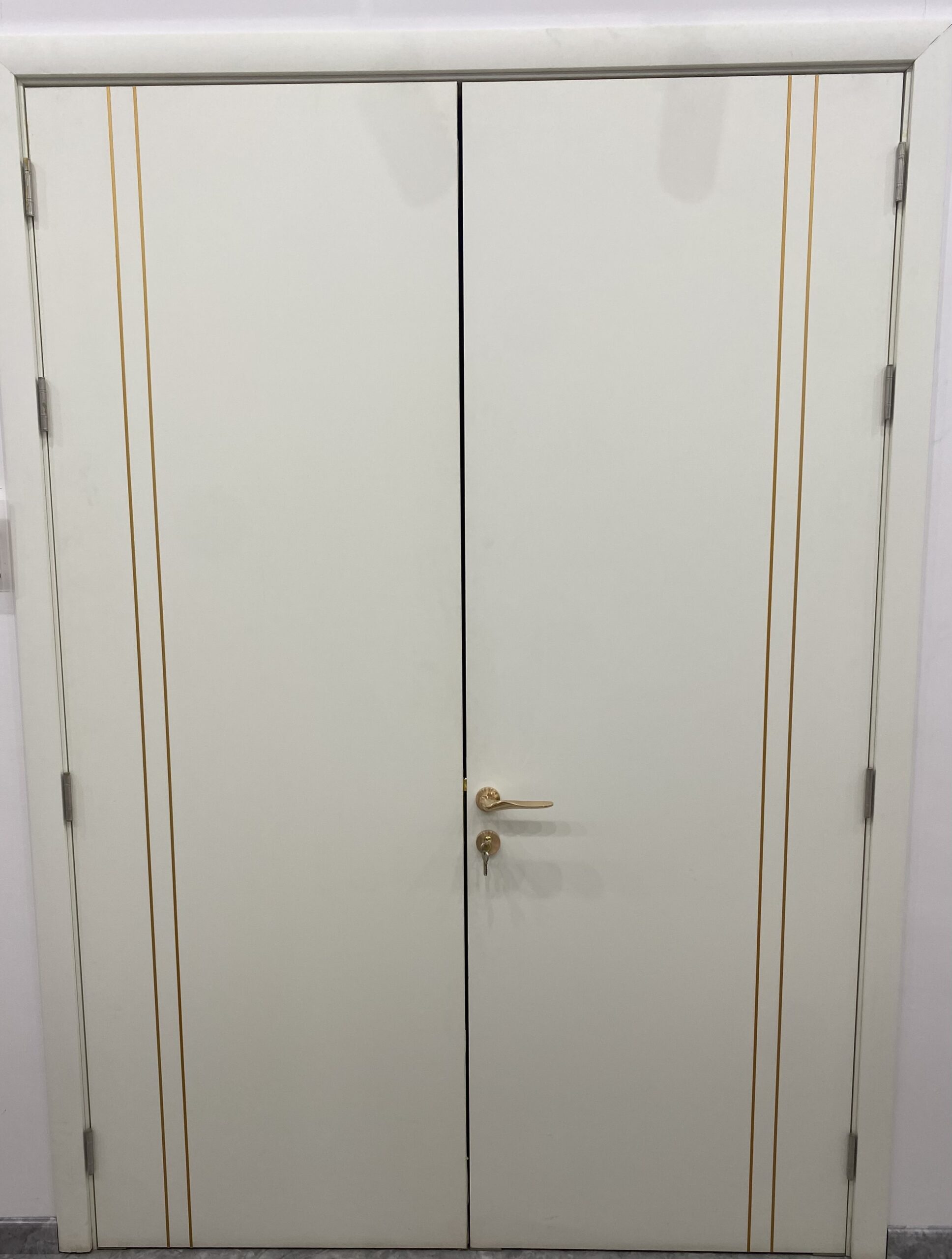 ابواب wpc فخامه واناقه للشقق والمنزليه والفندقيه و