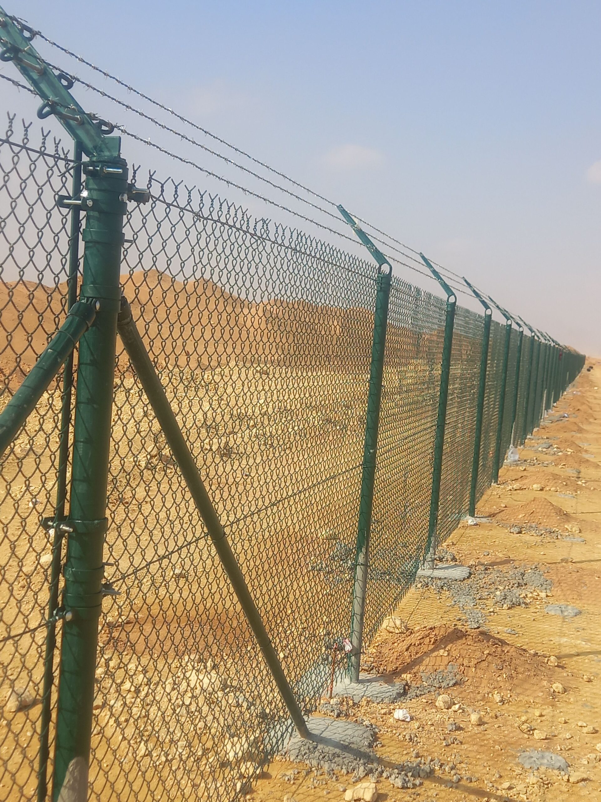 مقاول تركيب سياج الشبك ٠٥٥٢١٩١٢٣٥